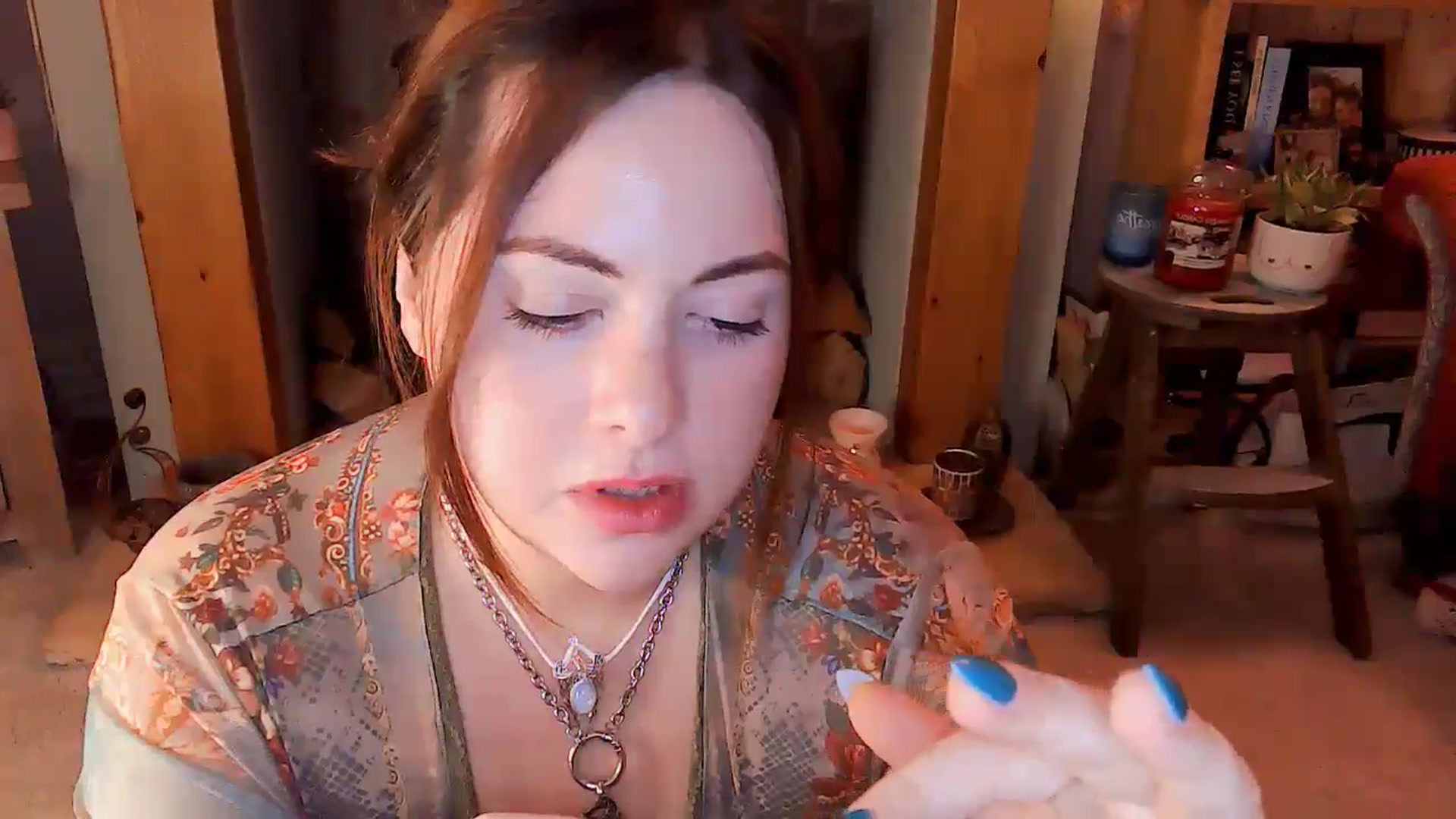 Gallery image thumbnail from BettyBoopDoll's myfreecams stream on, 12/14/2024, 06:34 image 9 of 20