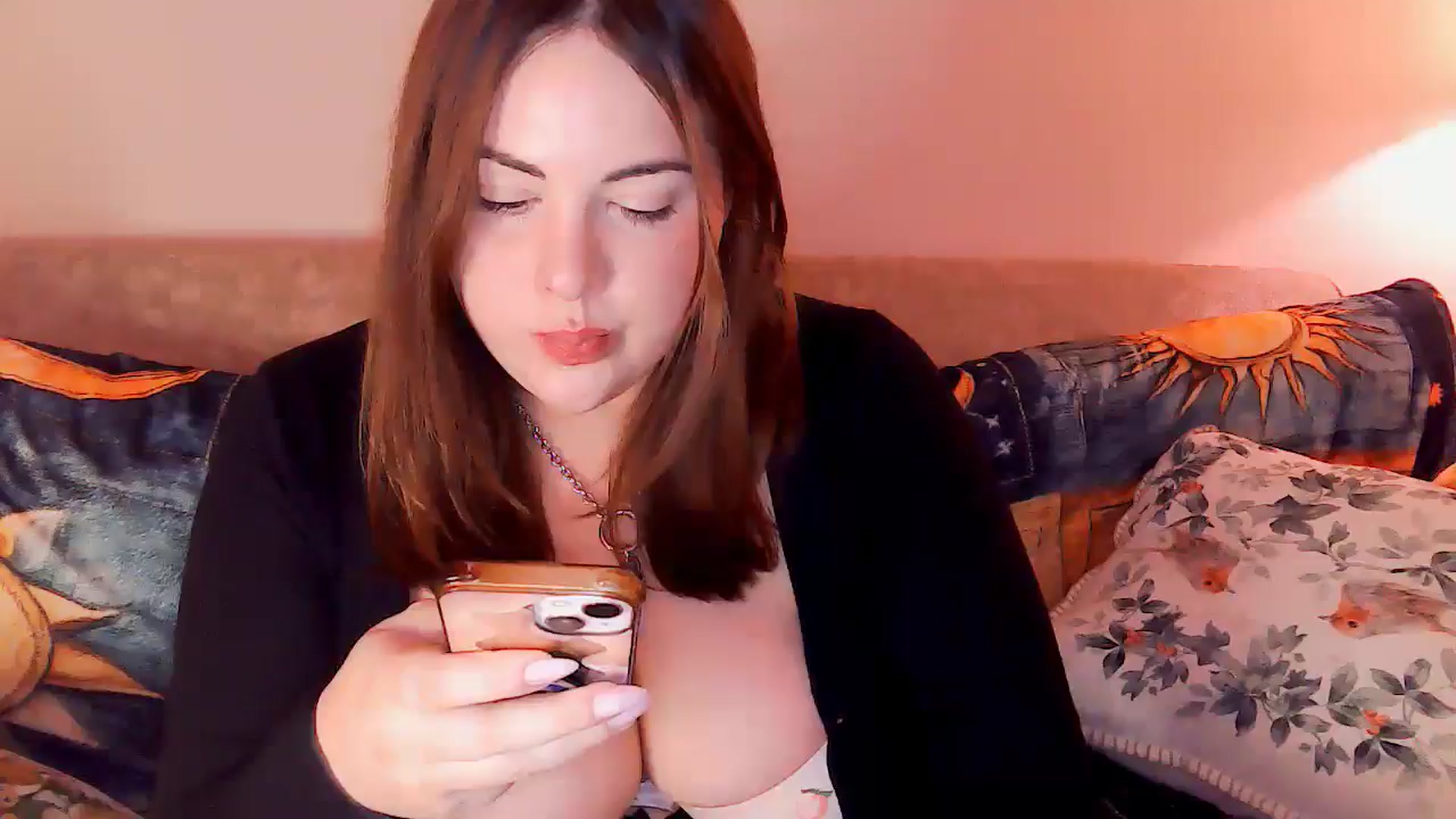 Gallery image thumbnail from BettyBoopDoll's myfreecams stream on, 01/08/2025, 07:10 image 1 of 20