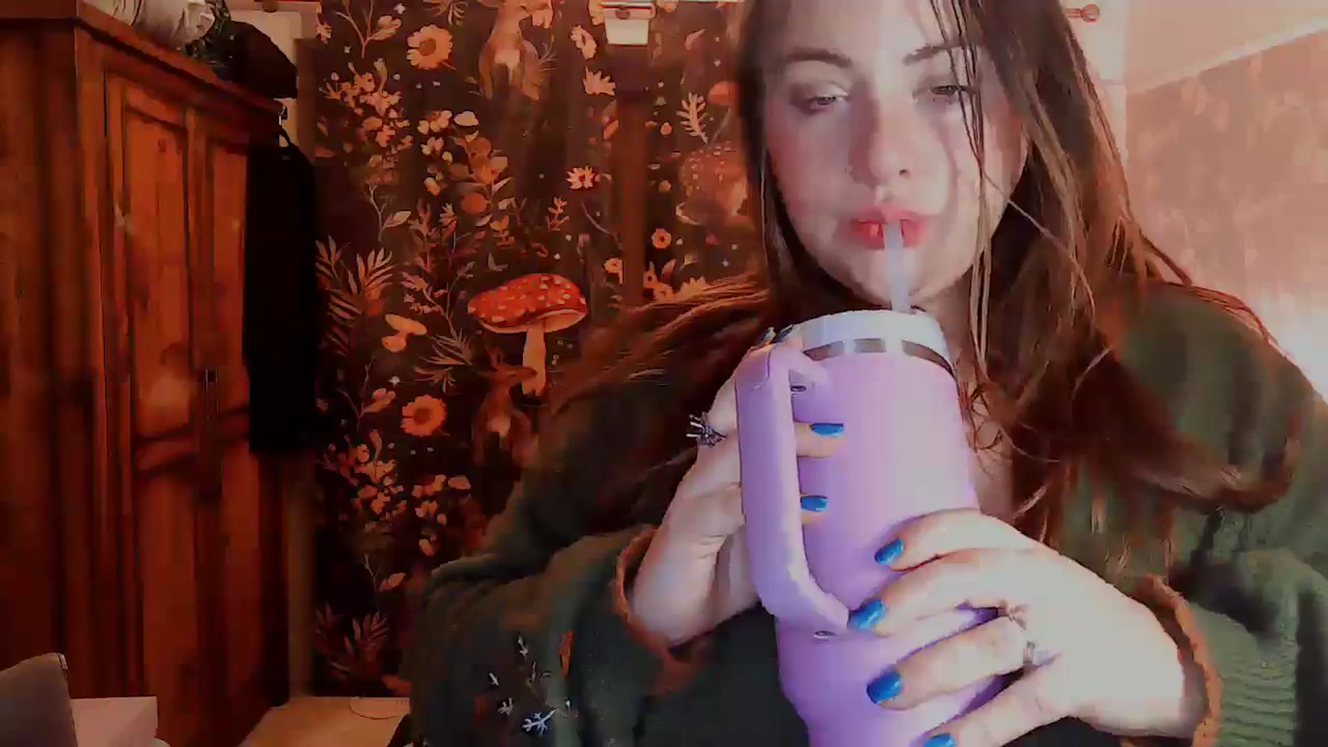 Gallery image thumbnail from BettyBoopDoll's myfreecams stream on, 11/16/2025, 04:17 image 19 of 20