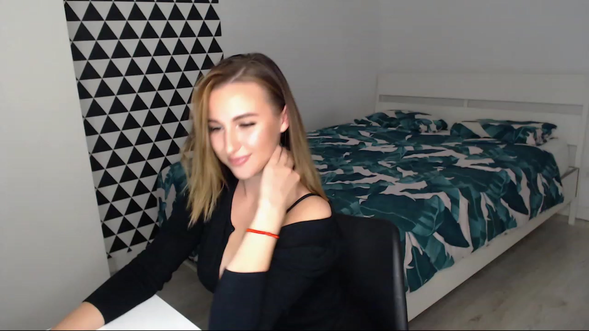 Gallery image thumbnail from BettyMrs's myfreecams stream on, 12/02/2022, 19:46 image 10 of 20