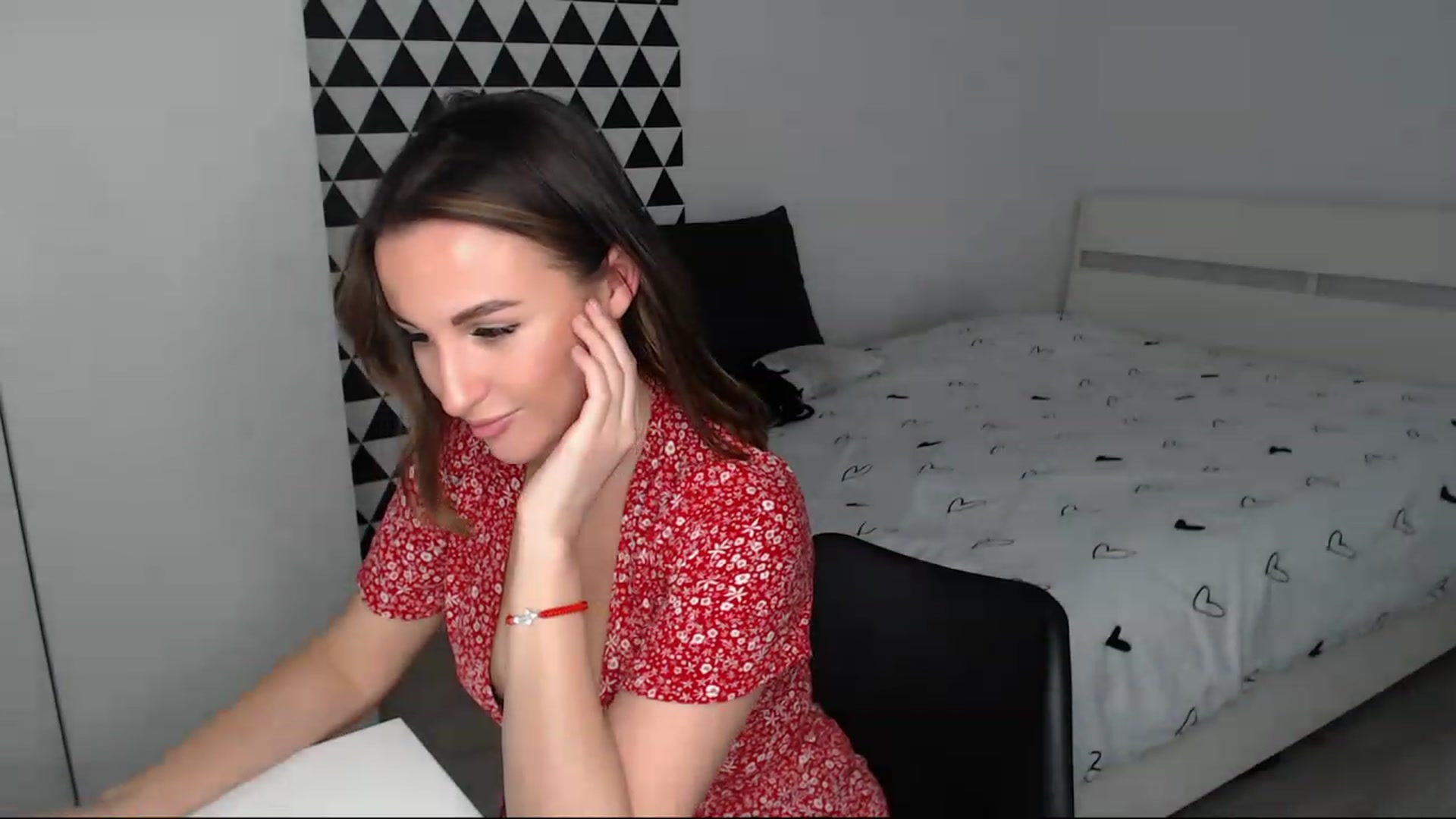 Gallery image thumbnail from BettyMrs's myfreecams stream on, 02/17/2023, 20:04 image 18 of 20