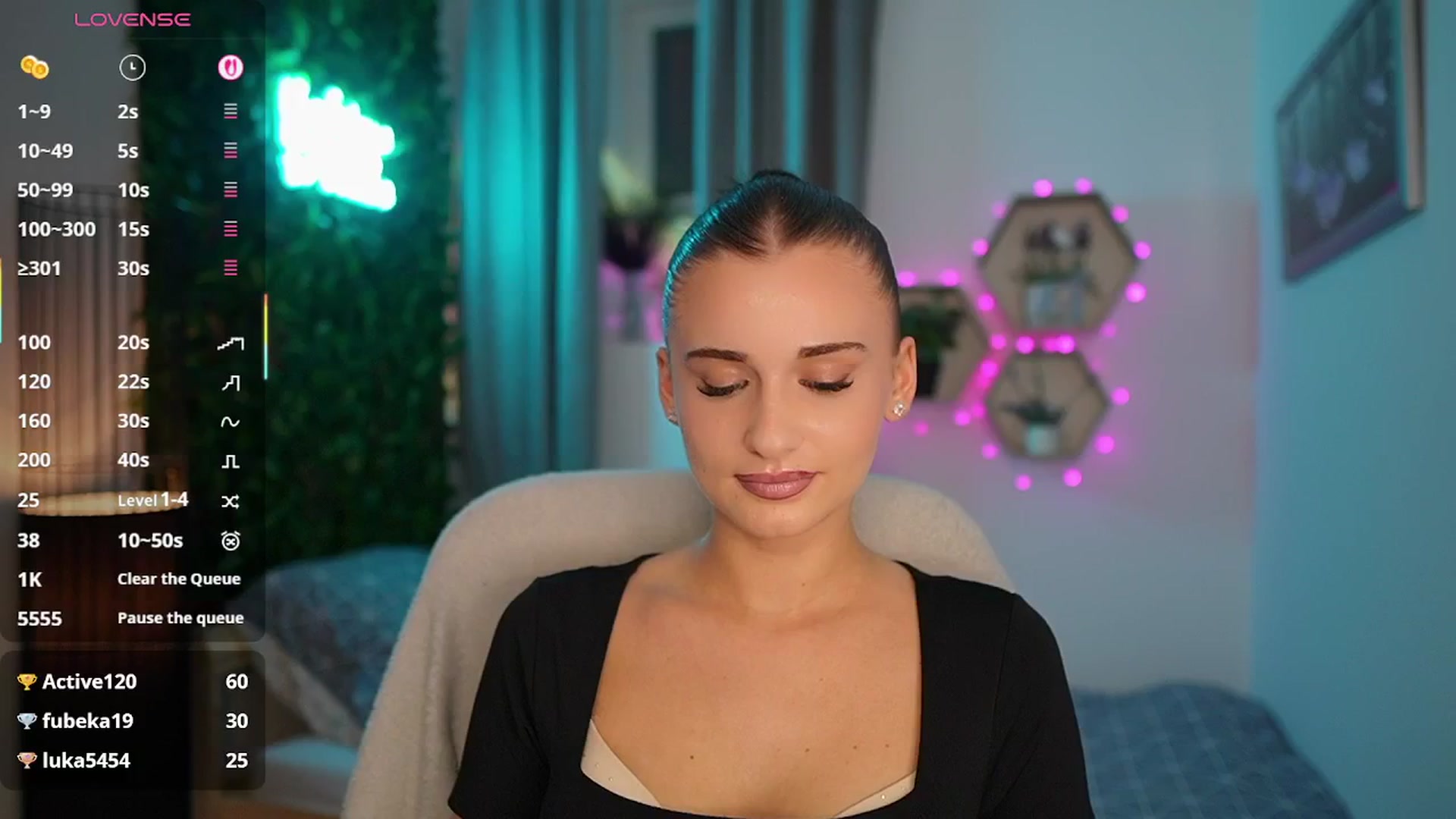 Gallery image thumbnail from Betty_Grey's myfreecams stream on, 09/21/2025, 23:51 image 19 of 20