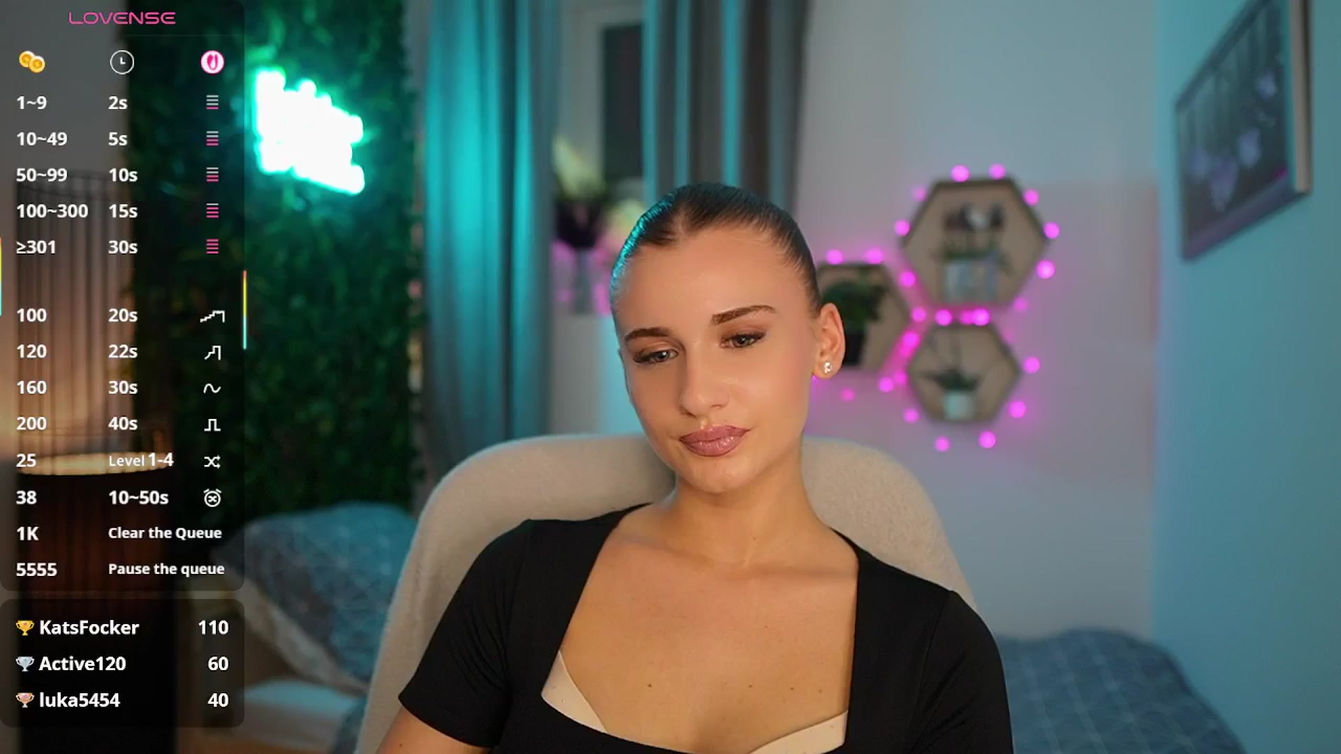 Gallery image thumbnail from Betty_Grey's myfreecams stream on, 09/22/2025, 01:11 image 1 of 20