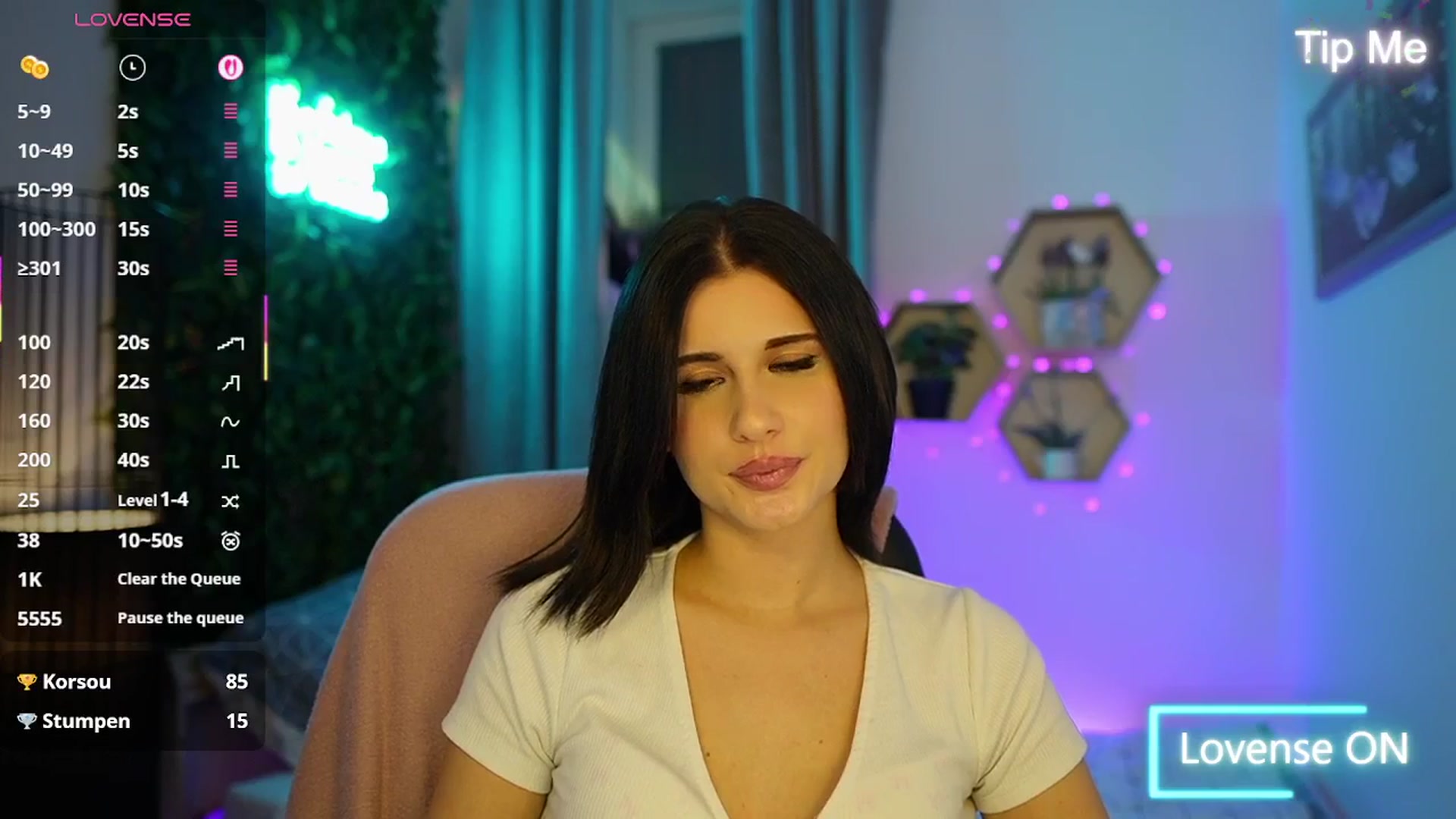 Gallery image thumbnail from Betty_Grey's myfreecams stream on, 10/11/2025, 20:04 image 15 of 20