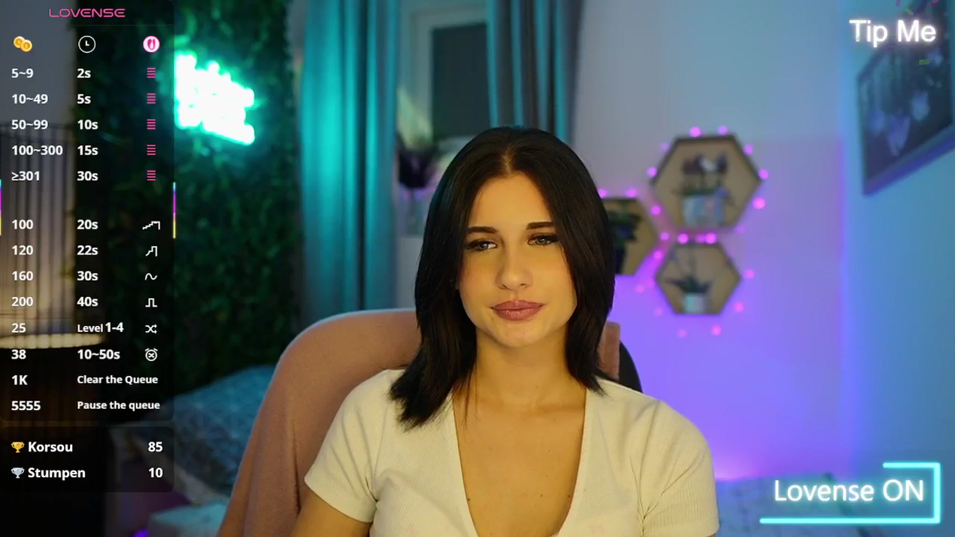 Gallery image thumbnail from Betty_Grey's myfreecams stream on, 10/11/2025, 20:04 image 6 of 20