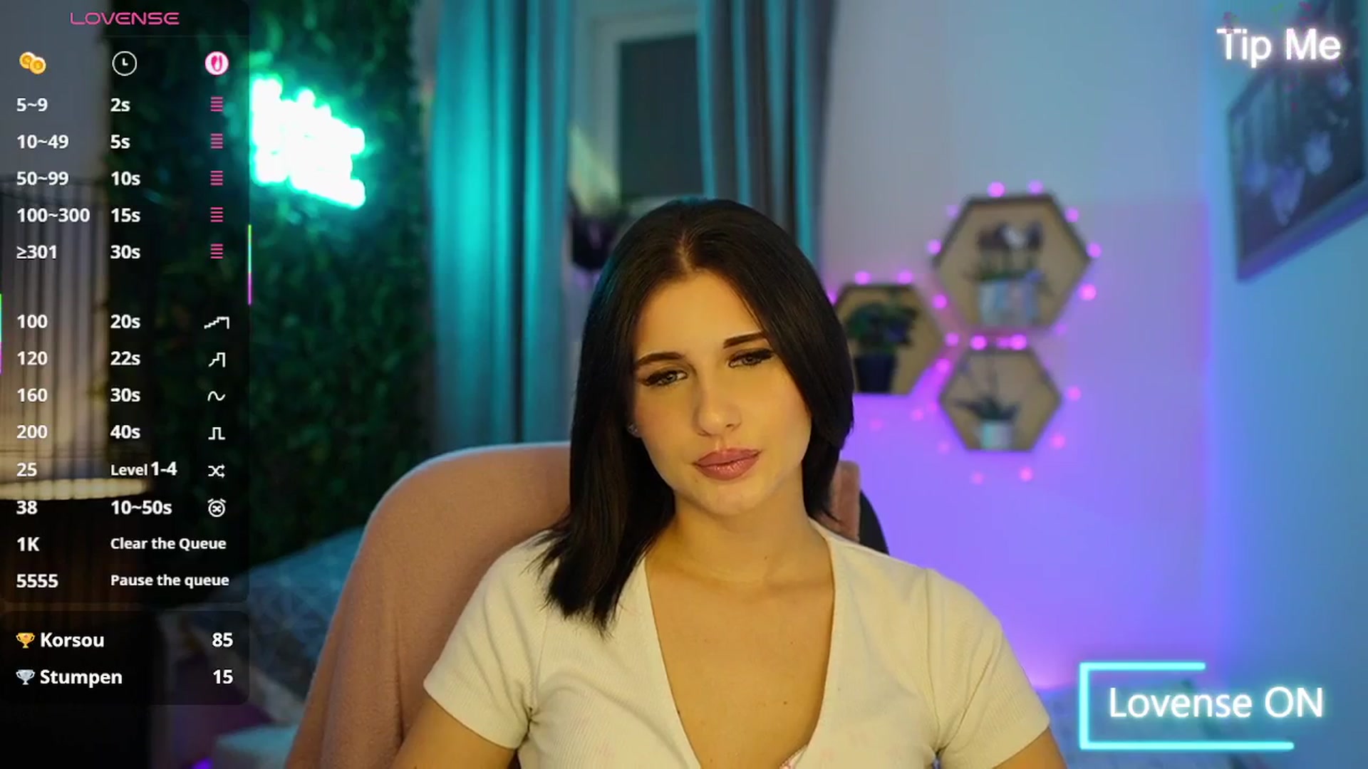 Gallery image thumbnail from Betty_Grey's myfreecams stream on, 10/11/2025, 20:04 image 8 of 20