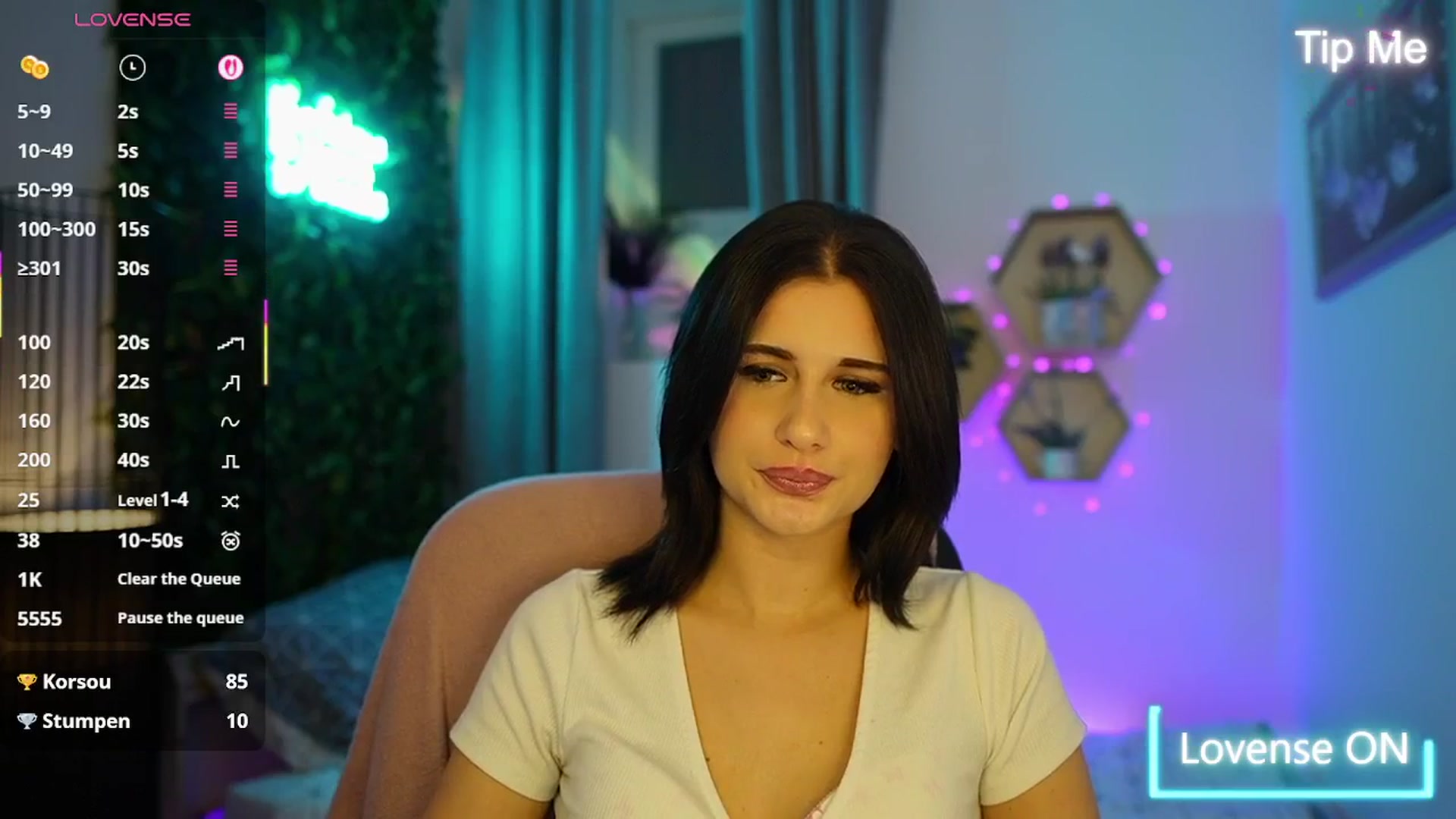 Gallery image thumbnail from Betty_Grey's myfreecams stream on, 10/11/2025, 20:04 image 7 of 20
