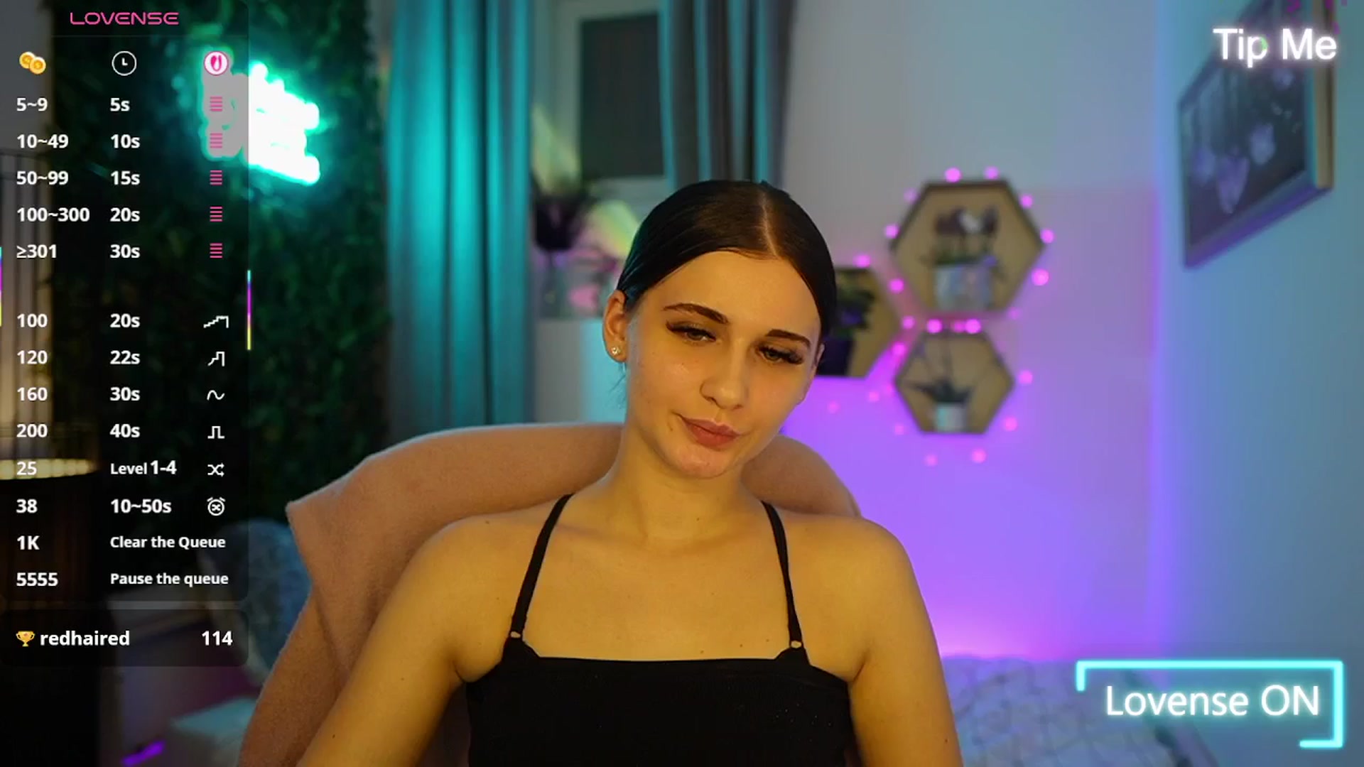 Gallery image thumbnail from Betty_Grey's myfreecams stream on, 10/15/2025, 20:02 image 6 of 20