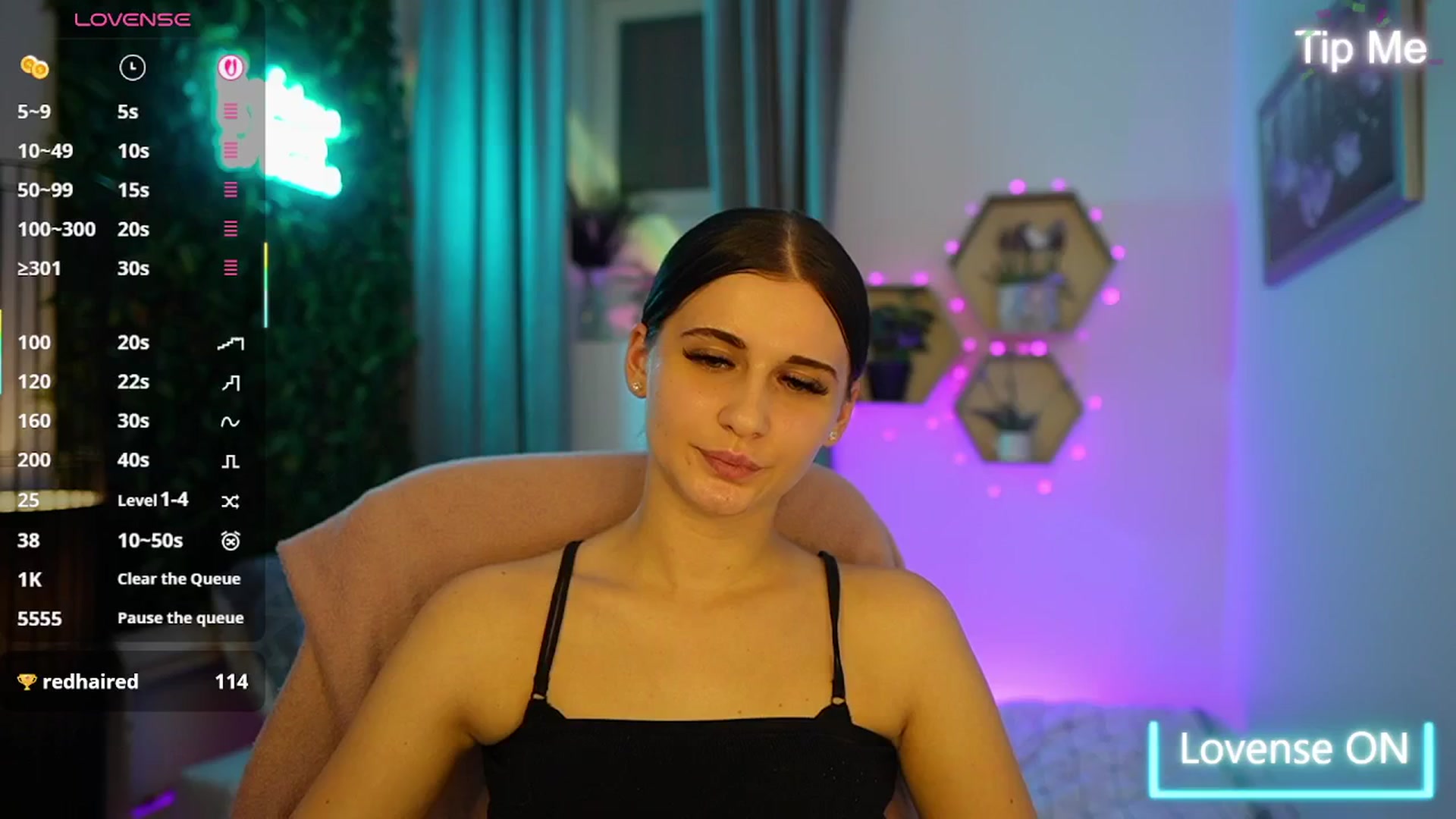 Gallery image thumbnail from Betty_Grey's myfreecams stream on, 10/15/2025, 20:02 image 11 of 20