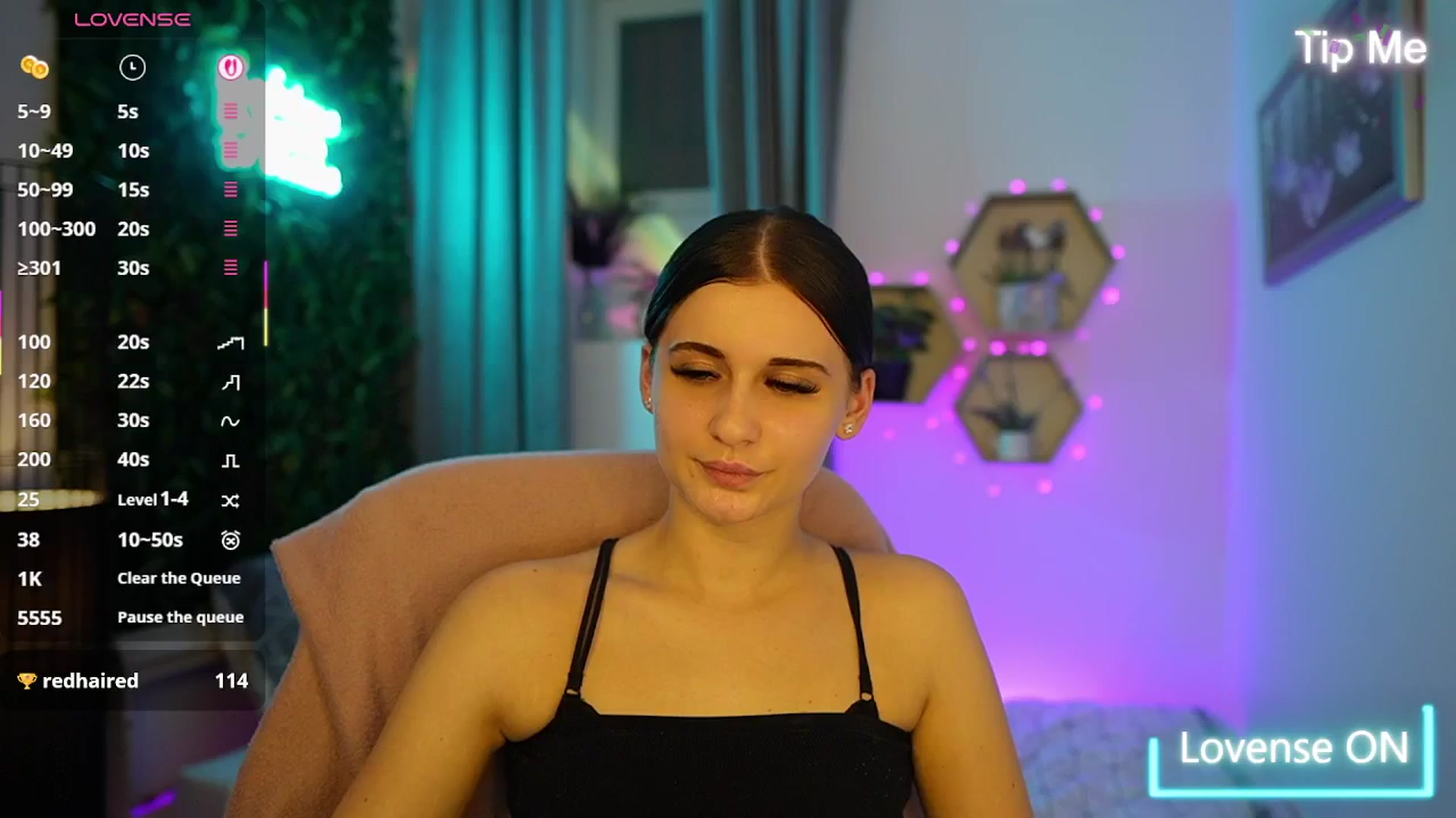 Gallery image thumbnail from Betty_Grey's myfreecams stream on, 10/15/2025, 20:02 image 13 of 20