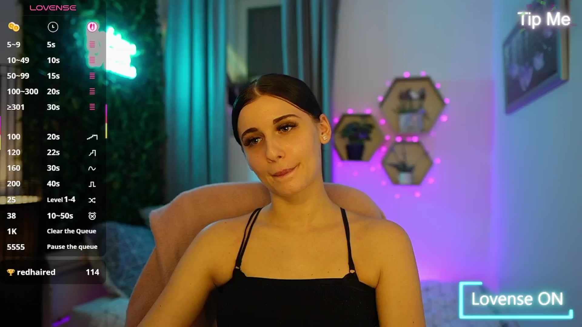 Gallery image thumbnail from Betty_Grey's myfreecams stream on, 10/15/2025, 20:02 image 5 of 20