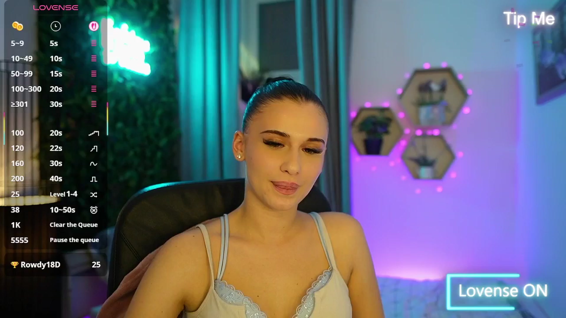 Gallery image thumbnail from Betty_Grey's myfreecams stream on, 10/22/2025, 20:21 image 15 of 20