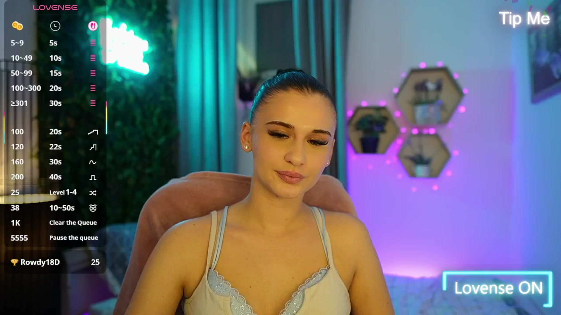 Gallery image thumbnail from Betty_Grey's myfreecams stream on, 10/22/2025, 20:21 image 11 of 20