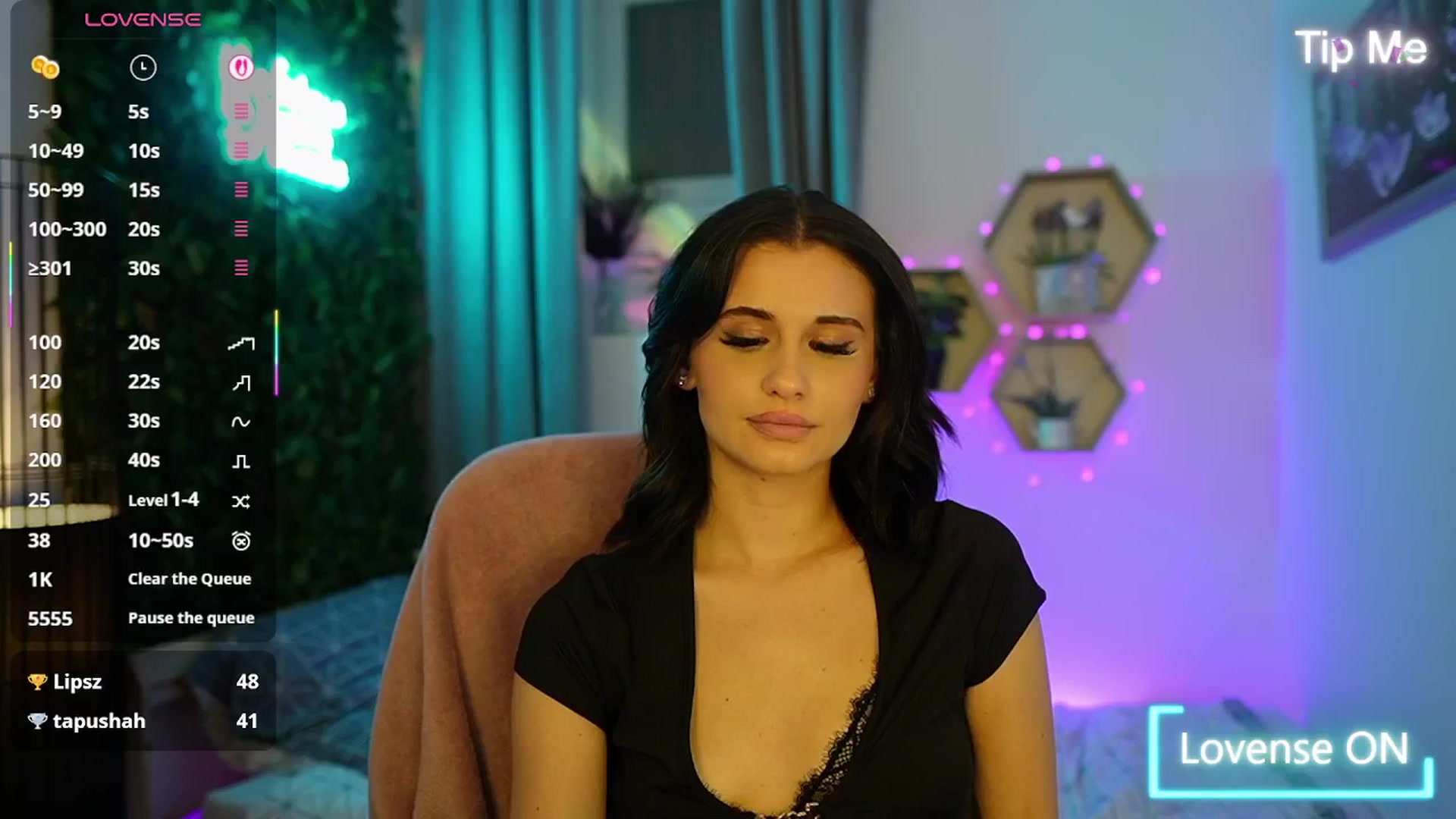 Gallery image thumbnail from Betty_Grey's myfreecams stream on, 10/25/2025, 20:01 image 19 of 20