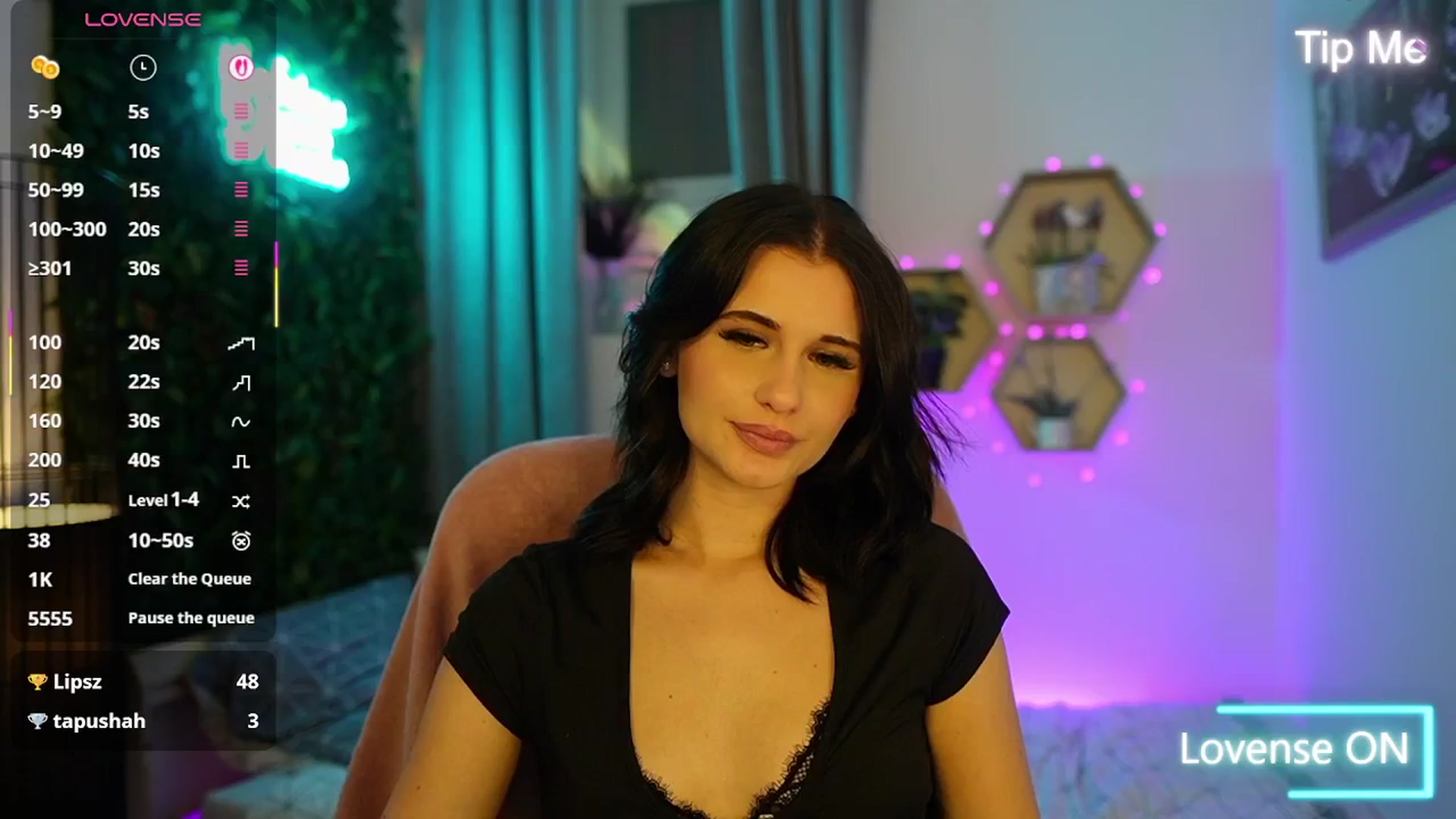 Gallery image thumbnail from Betty_Grey's myfreecams stream on, 10/25/2025, 20:01 image 5 of 20
