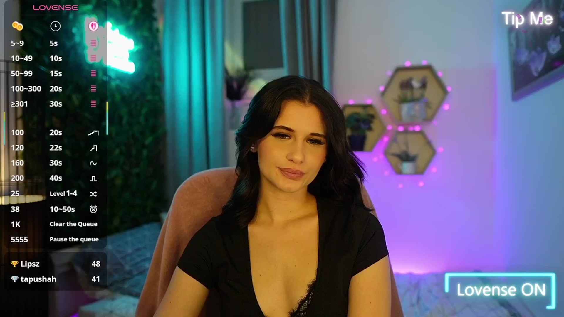 Gallery image thumbnail from Betty_Grey's myfreecams stream on, 10/25/2025, 20:01 image 10 of 20