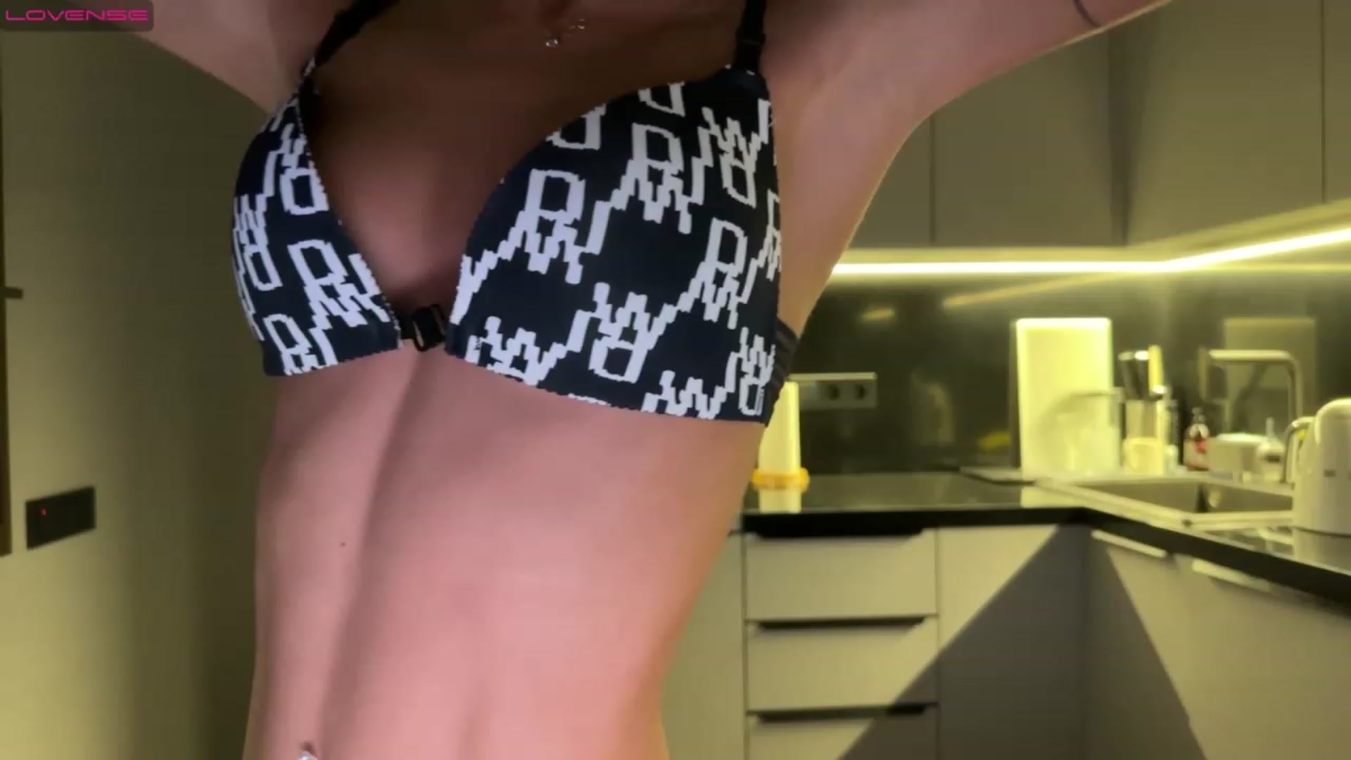 Gallery image thumbnail from Betty_xoxo's myfreecams stream on, 02/23/2023, 17:29 image 1 of 20