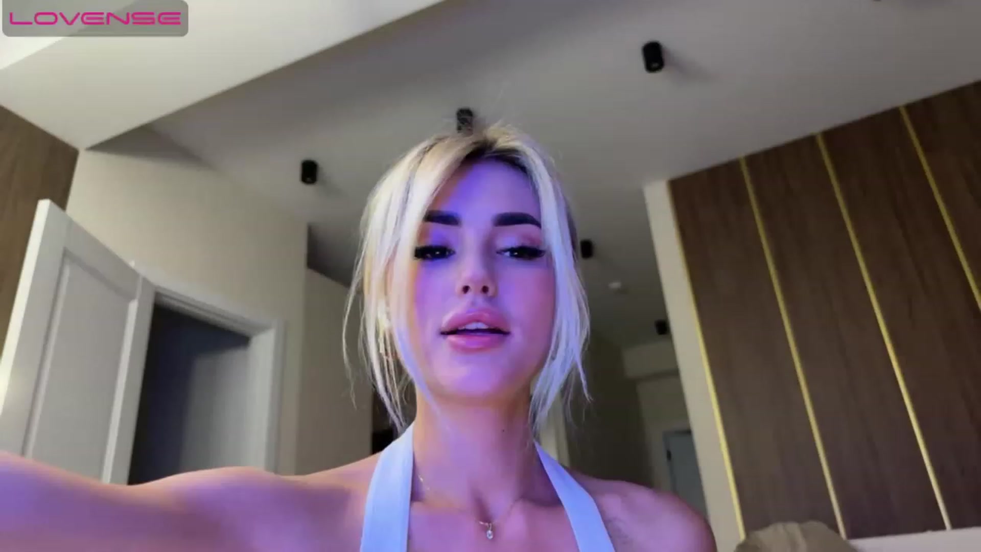 Gallery image thumbnail from Betty_xoxo's myfreecams stream on, 08/03/2023, 17:36 image 19 of 20