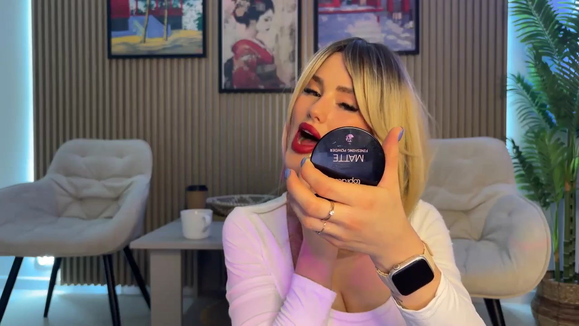 Gallery image thumbnail from Betty_xoxo's myfreecams stream on, 02/11/2025, 09:12 image 17 of 20