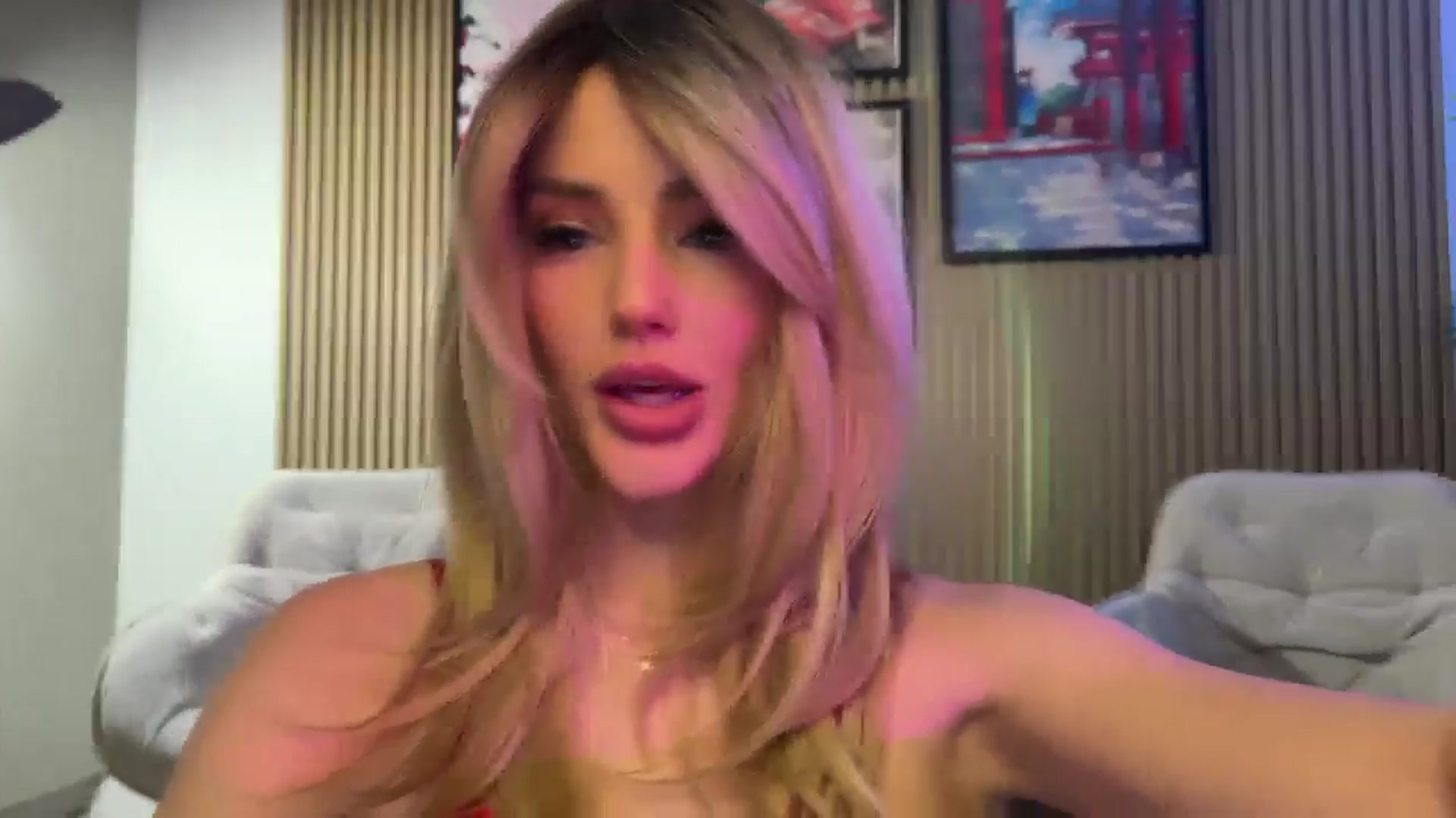 Gallery image thumbnail from Betty_xoxo's myfreecams stream on, 02/17/2025, 07:10 image 16 of 20