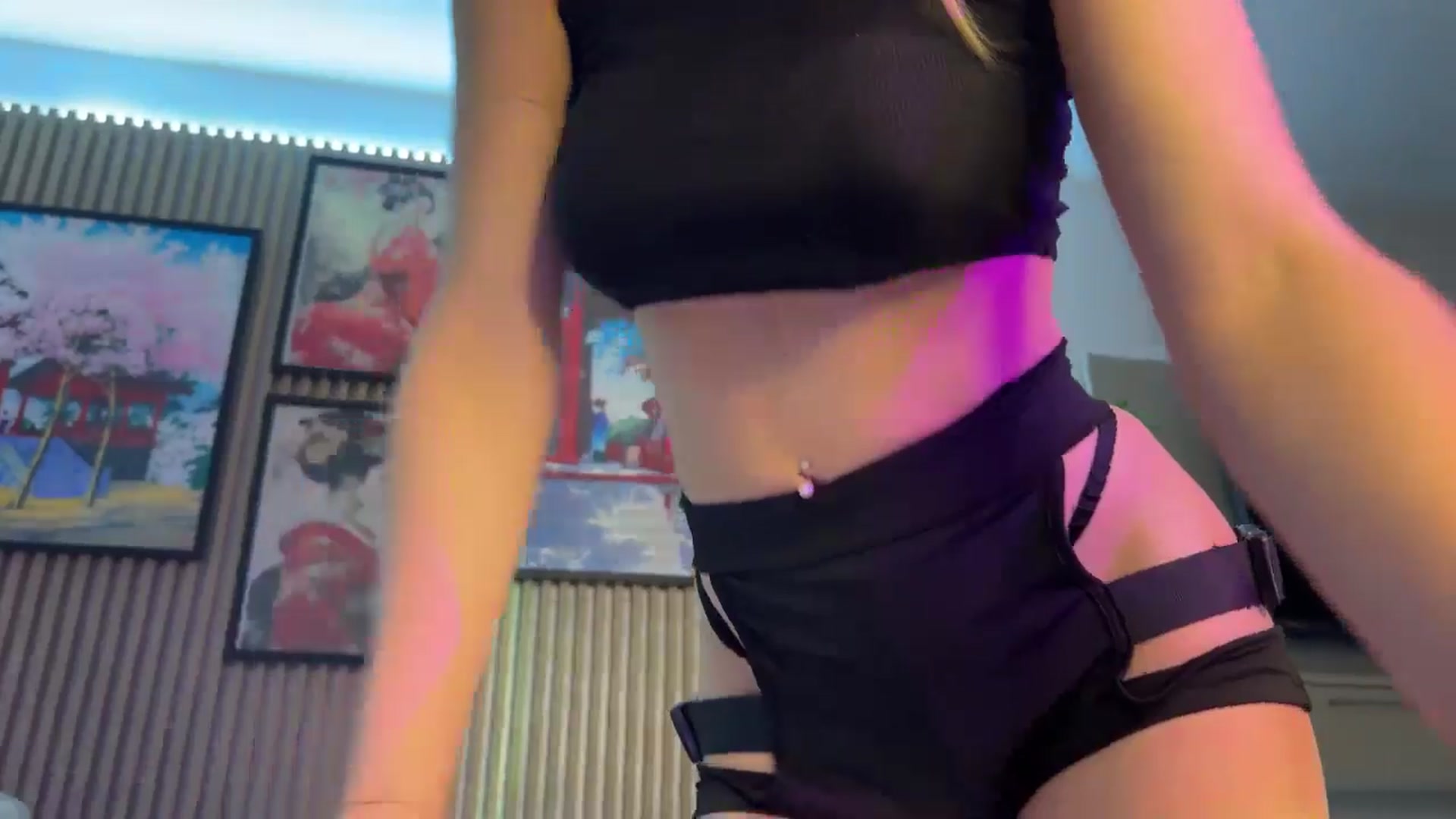 Gallery image thumbnail from Betty_xoxo's myfreecams stream on, 02/24/2025, 08:11 image 15 of 20