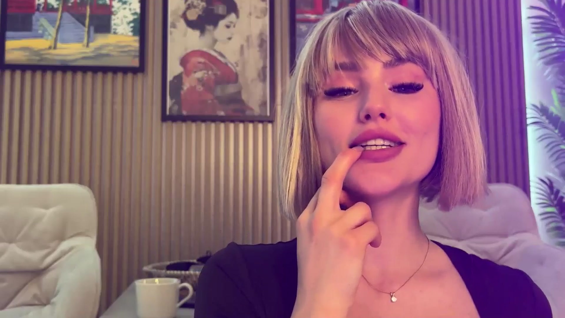 Gallery image thumbnail from Betty_xoxo's myfreecams stream on, 02/26/2025, 09:41 image 6 of 20