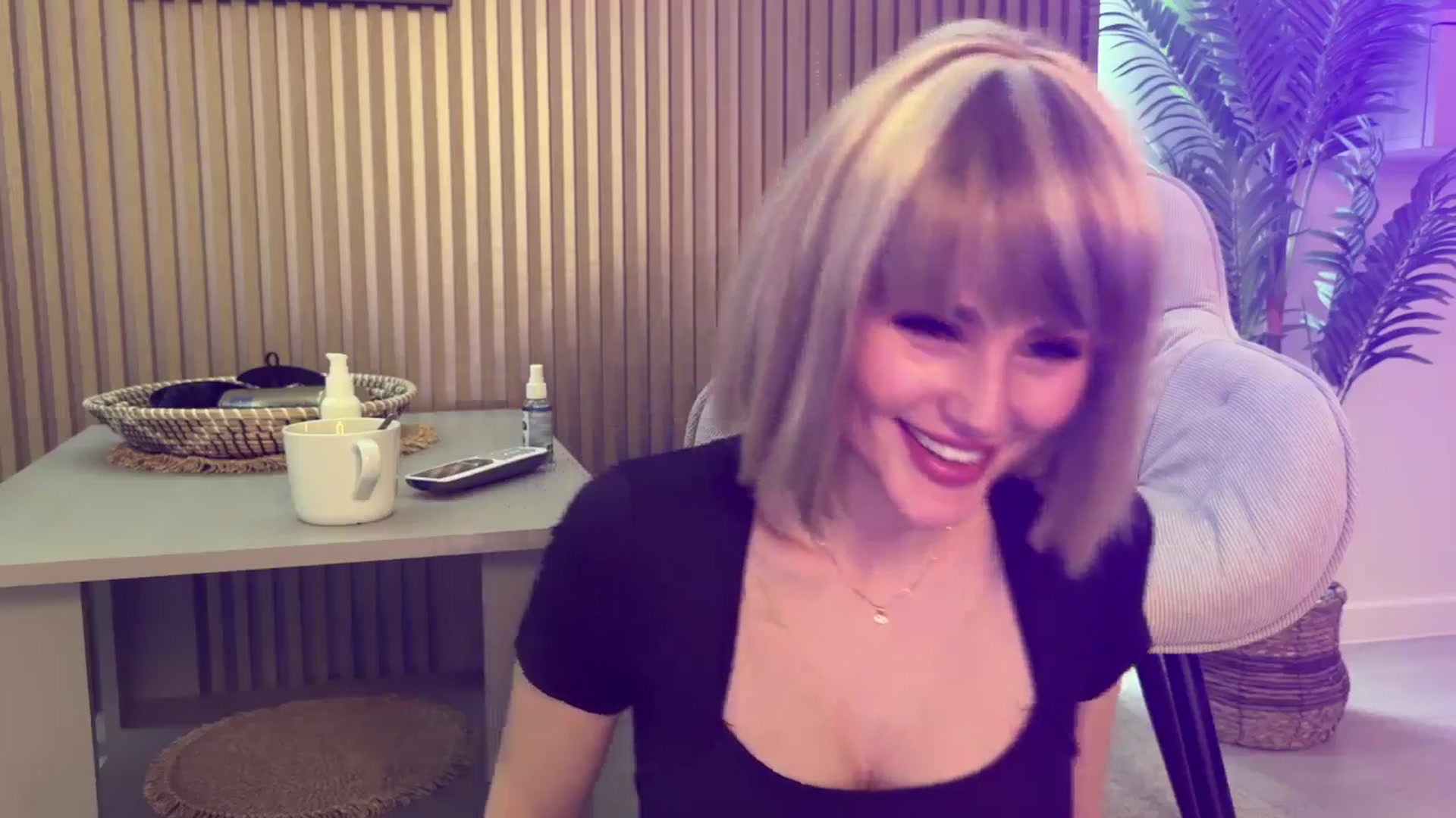 Gallery image thumbnail from Betty_xoxo's myfreecams stream on, 02/26/2025, 10:48 image 4 of 20