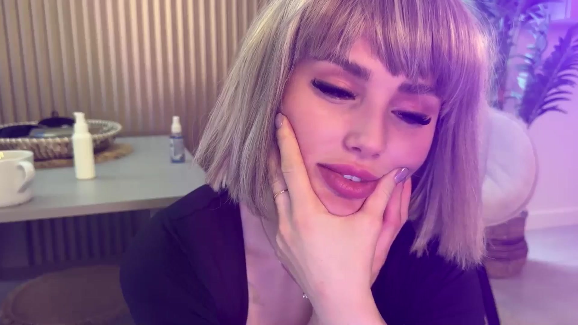 Gallery image thumbnail from Betty_xoxo's myfreecams stream on, 02/26/2025, 10:48 image 20 of 20