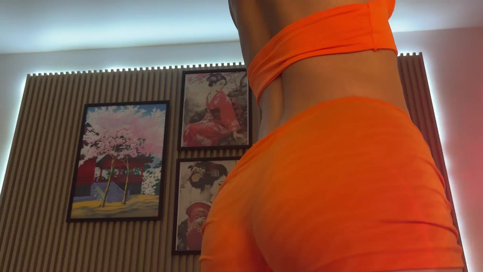 Gallery image thumbnail from Betty_xoxo's myfreecams stream on, 03/17/2025, 13:27 image 15 of 20
