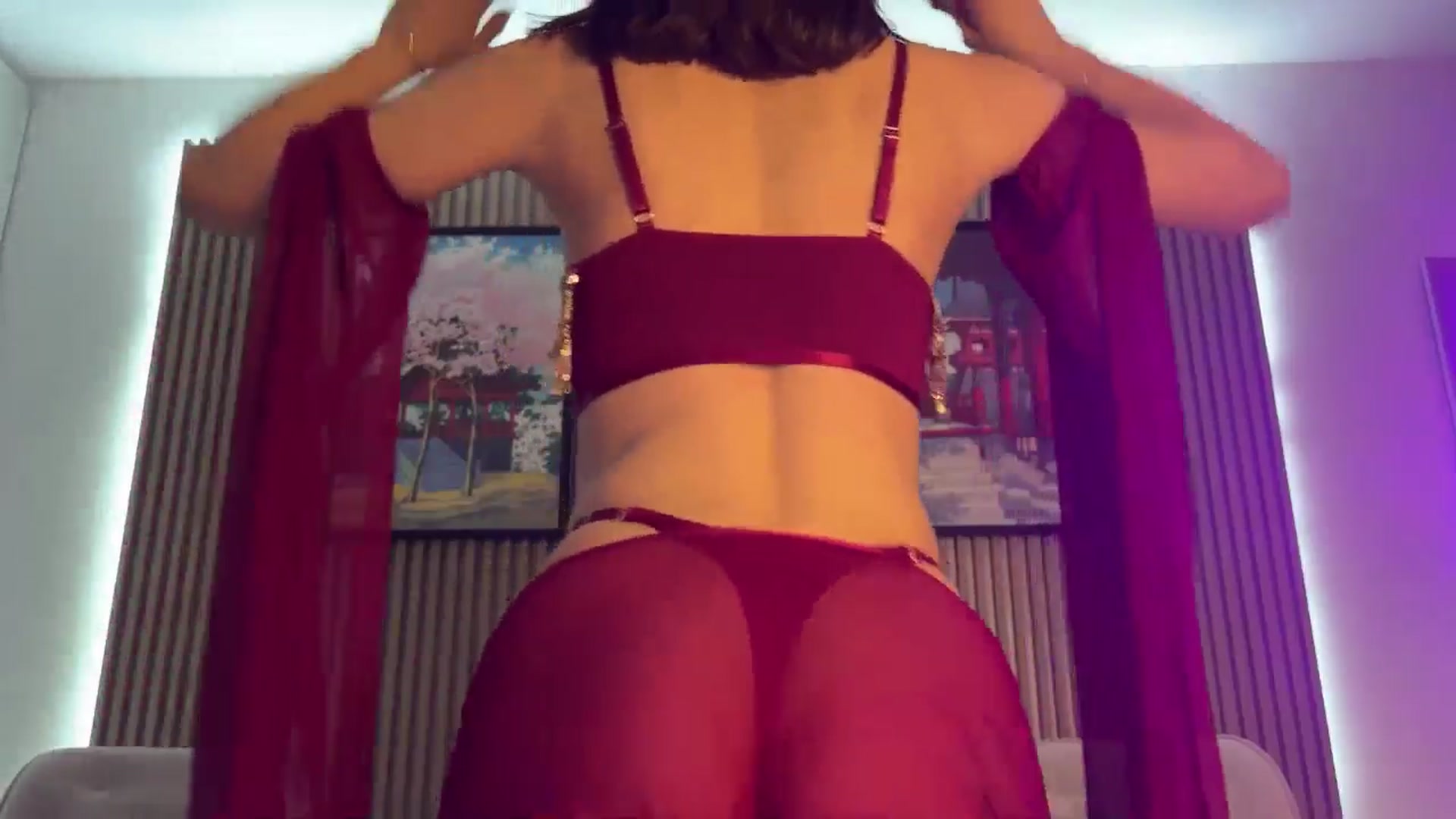 Gallery image thumbnail from Betty_xoxo's myfreecams stream on, 03/18/2025, 08:18 image 5 of 20