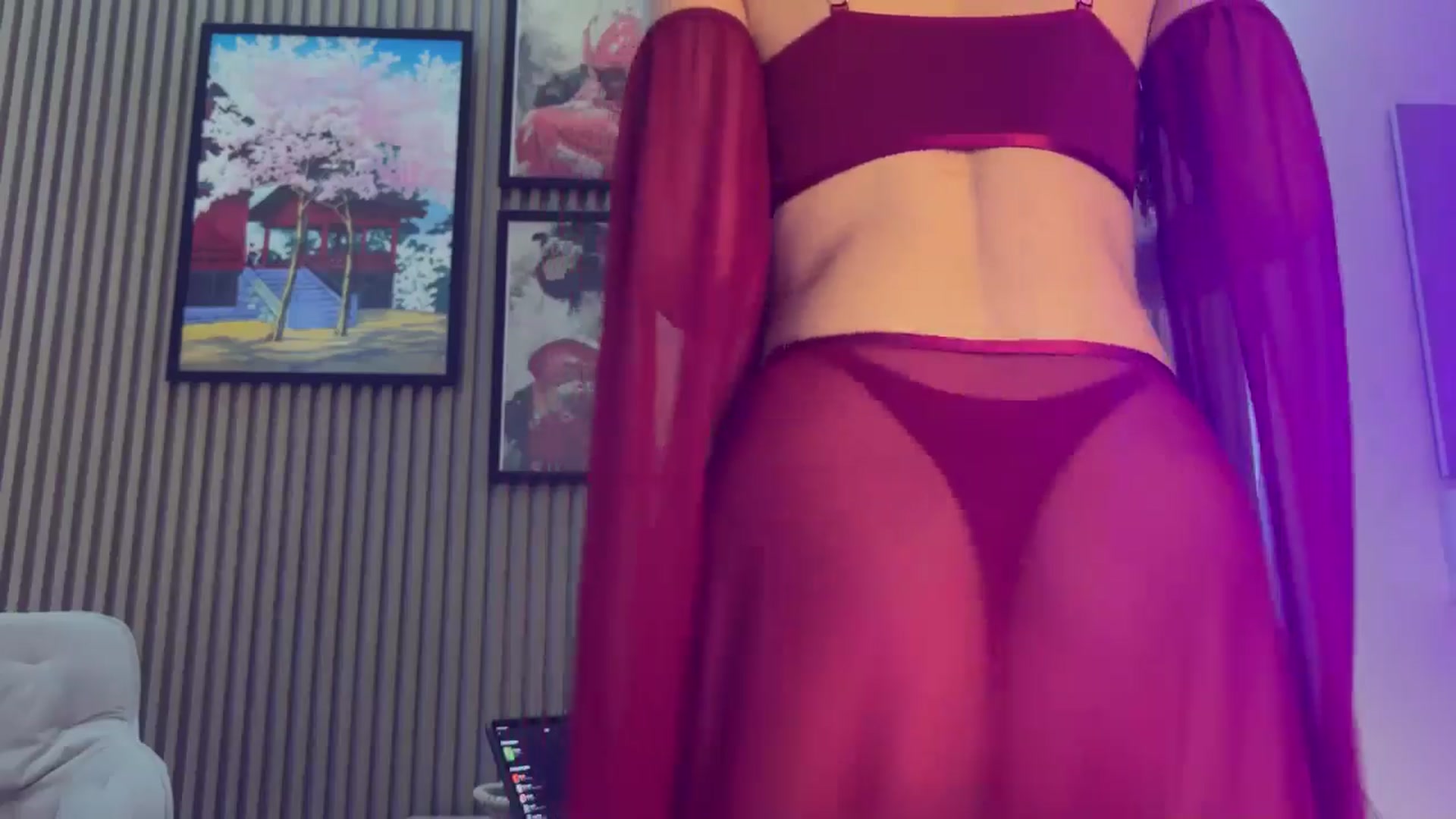 Gallery image thumbnail from Betty_xoxo's myfreecams stream on, 03/18/2025, 08:18 image 4 of 20