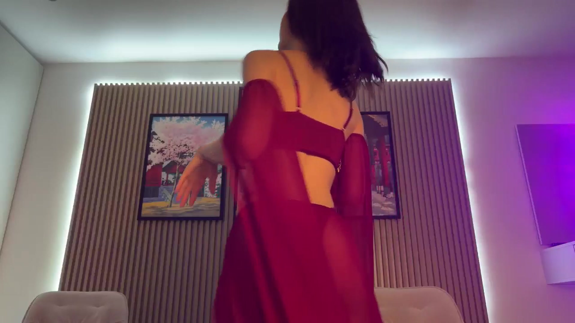 Gallery image thumbnail from Betty_xoxo's myfreecams stream on, 03/18/2025, 09:12 image 15 of 20