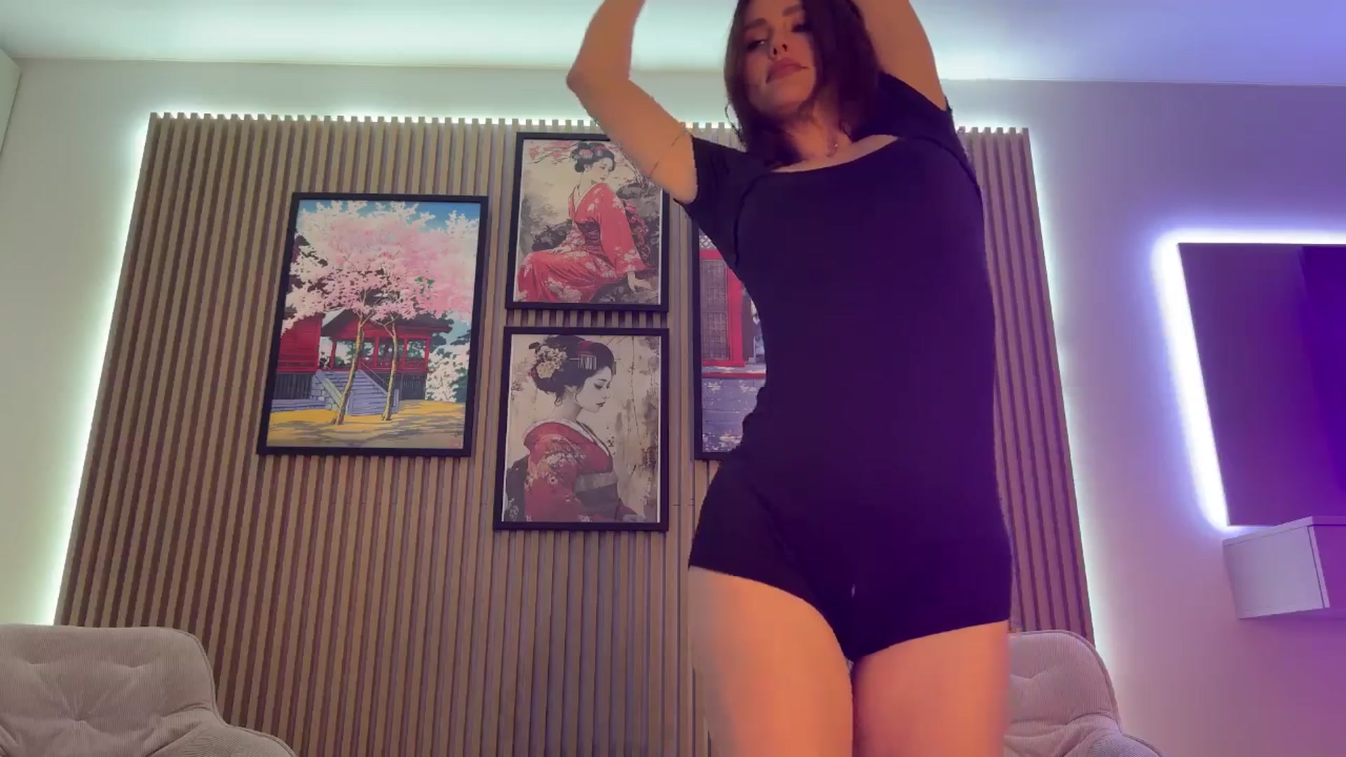 Gallery image thumbnail from Betty_xoxo's myfreecams stream on, 03/27/2025, 12:03 image 5 of 20