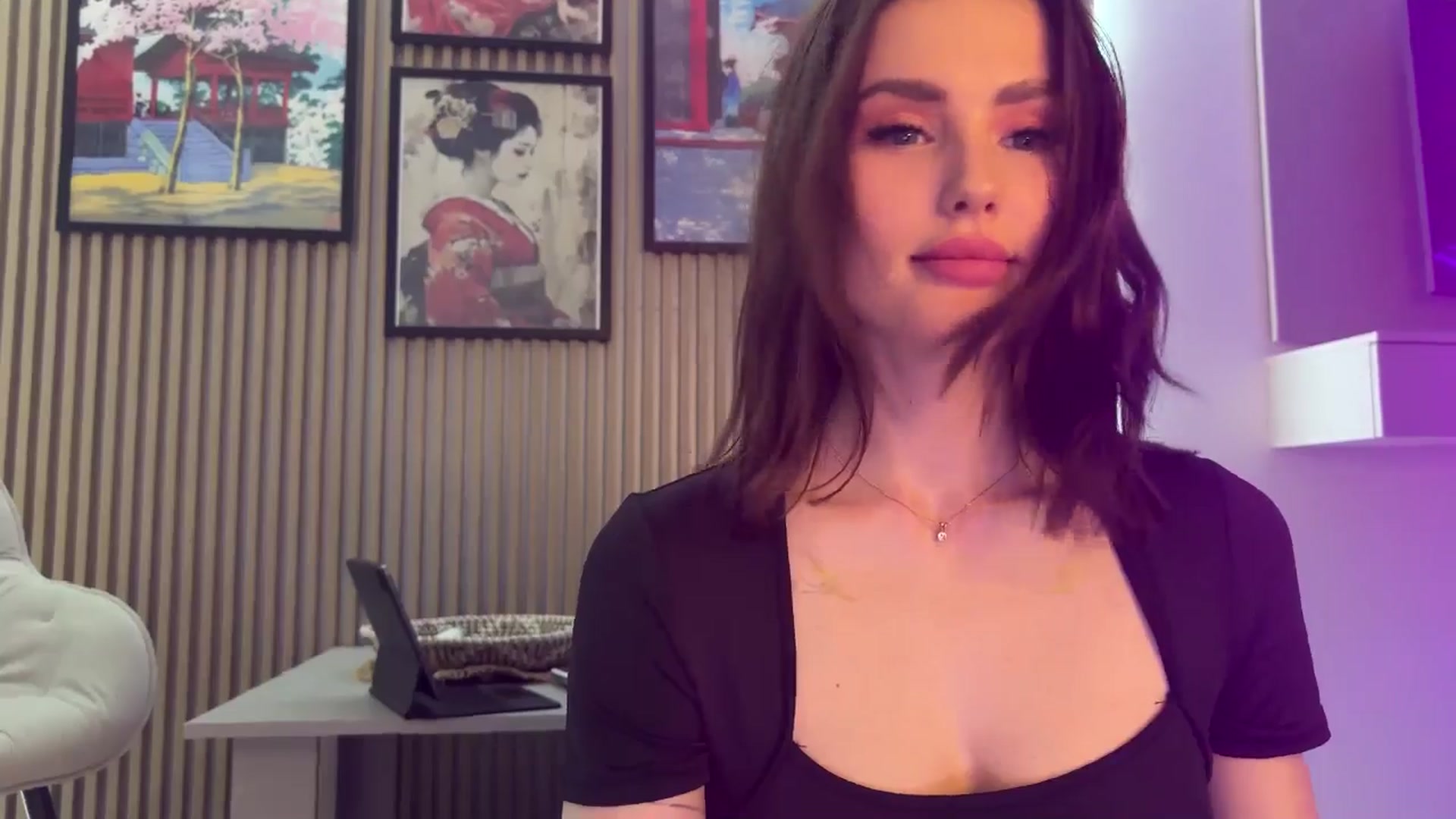 Gallery image thumbnail from Betty_xoxo's myfreecams stream on, 03/28/2025, 13:53 image 17 of 20