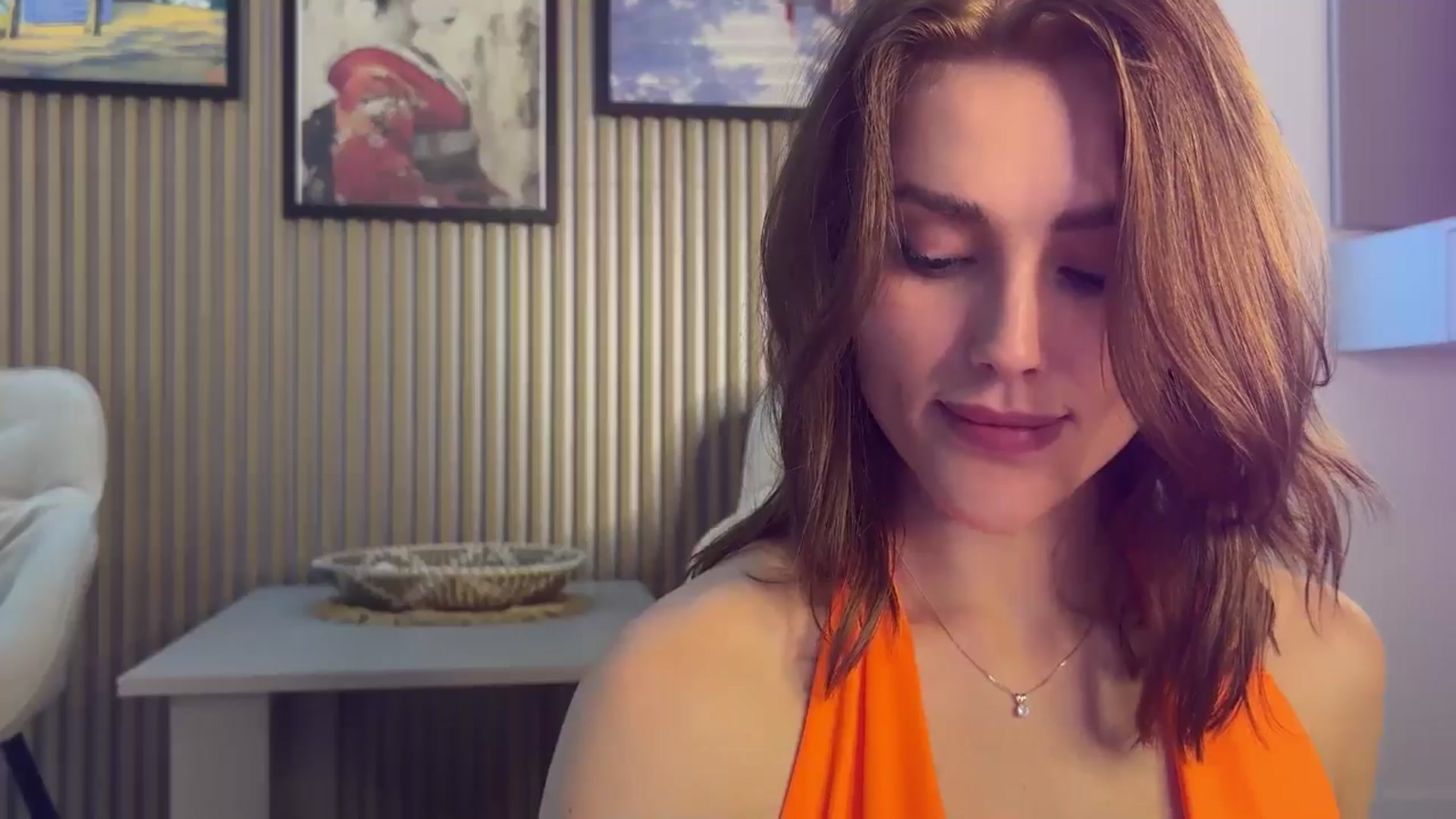 Gallery image thumbnail from Betty_xoxo's myfreecams stream on, 03/31/2025, 13:04 image 15 of 20