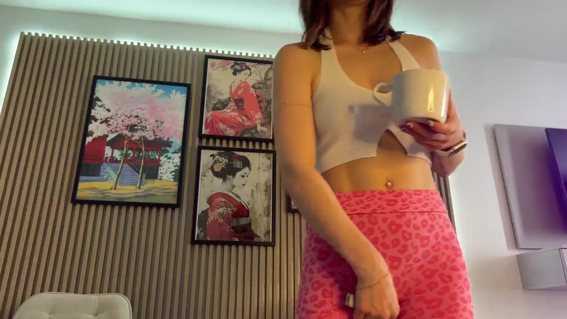 Gallery image thumbnail from Betty_xoxo's myfreecams stream on, 04/11/2025, 08:11 image 3 of 20