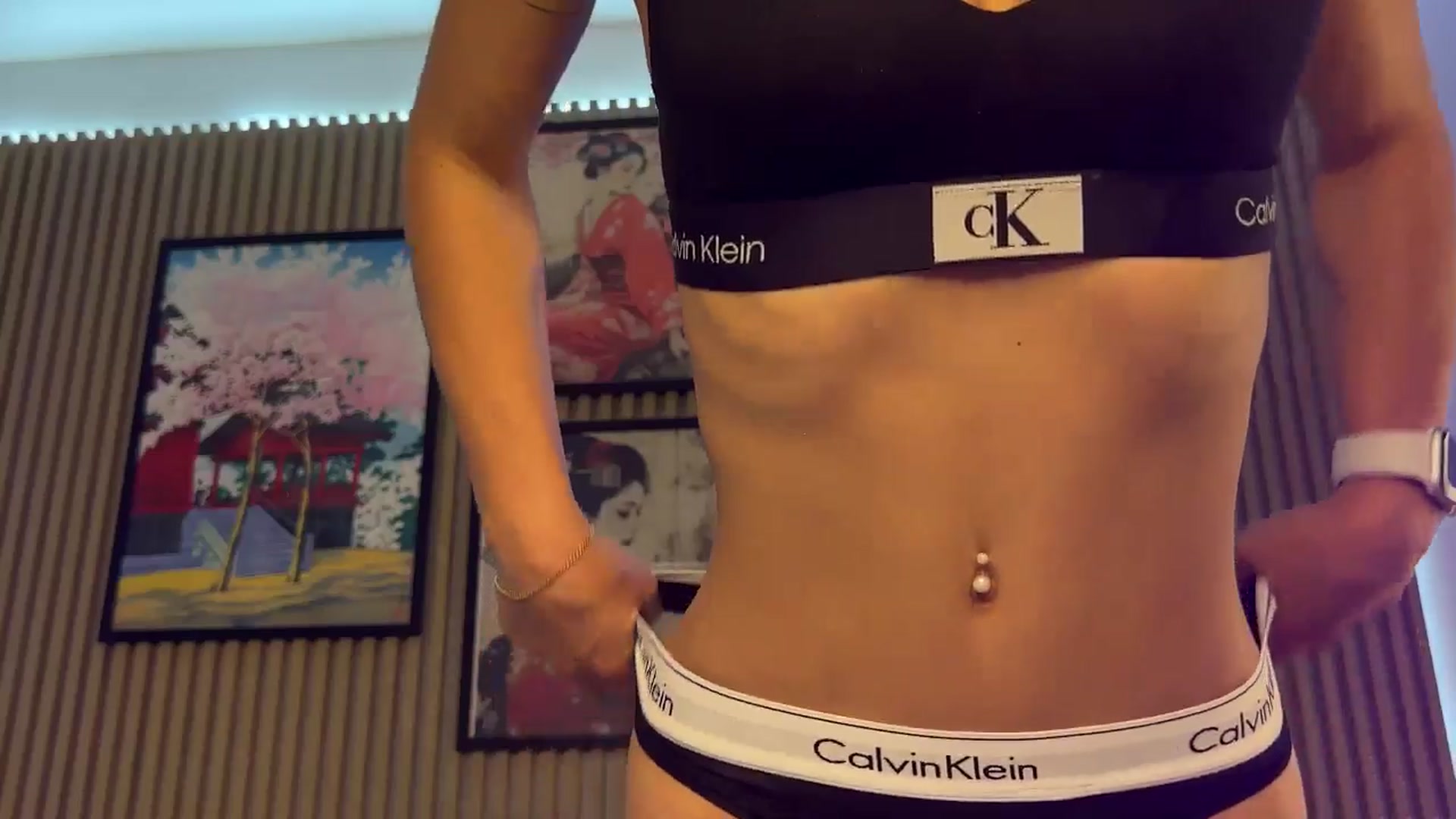 Gallery image thumbnail from Betty_xoxo's myfreecams stream on, 06/02/2025, 07:25 image 7 of 20