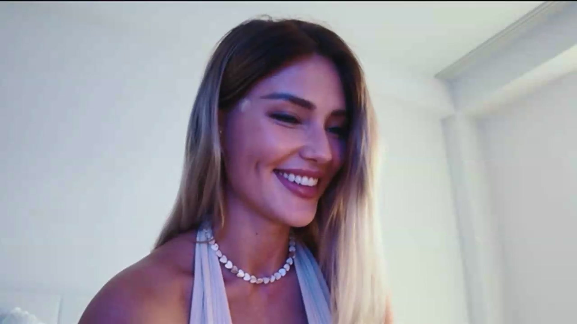 Gallery image thumbnail from Betty_xoxo's myfreecams stream on, 09/25/2026, 12:36 image 15 of 20