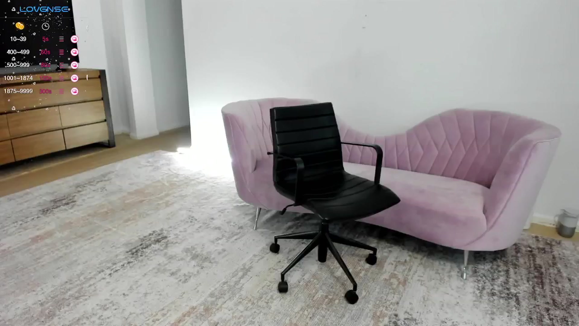 Gallery image thumbnail from Bewitching's myfreecams stream on, 02/03/2025, 23:39 image 1 of 20