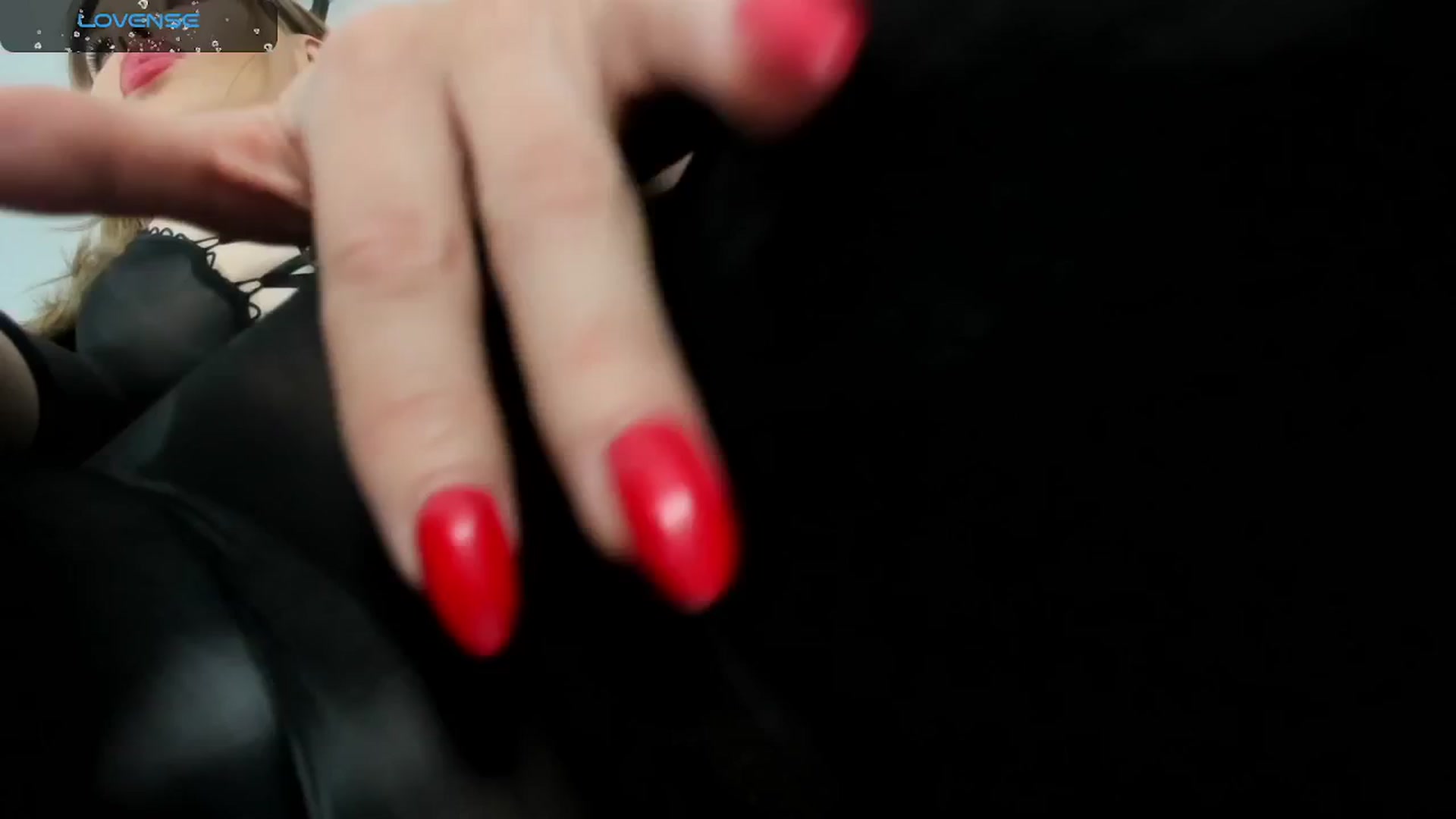 Gallery image thumbnail from Bewitching's myfreecams stream on, 08/04/2025, 22:39 image 13 of 20
