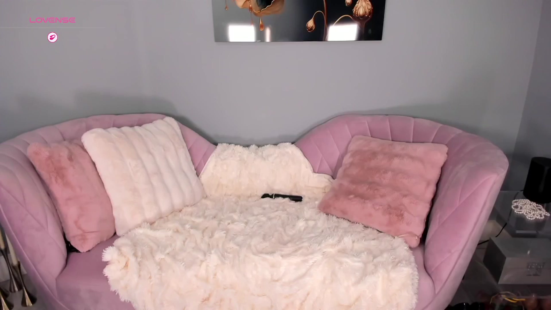 Gallery image thumbnail from Bewitching's myfreecams stream on, 03/27/2026, 24:33 image 19 of 20