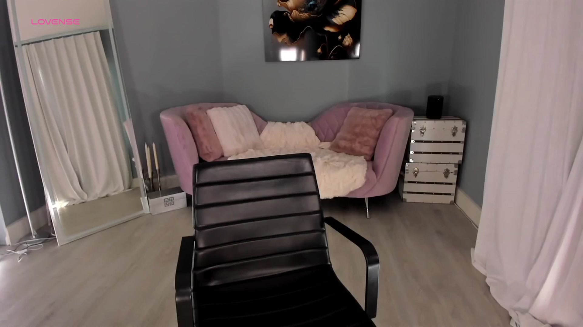 Gallery image thumbnail from Bewitching's myfreecams stream on, 03/31/2026, 23:11 image 3 of 20