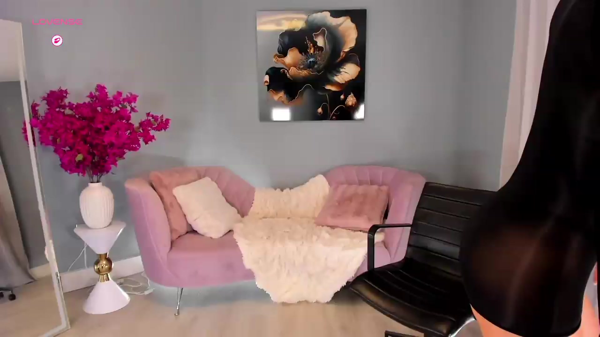 Gallery image thumbnail from Bewitching's myfreecams stream on, 08/01/2026, 24:06 image 9 of 20