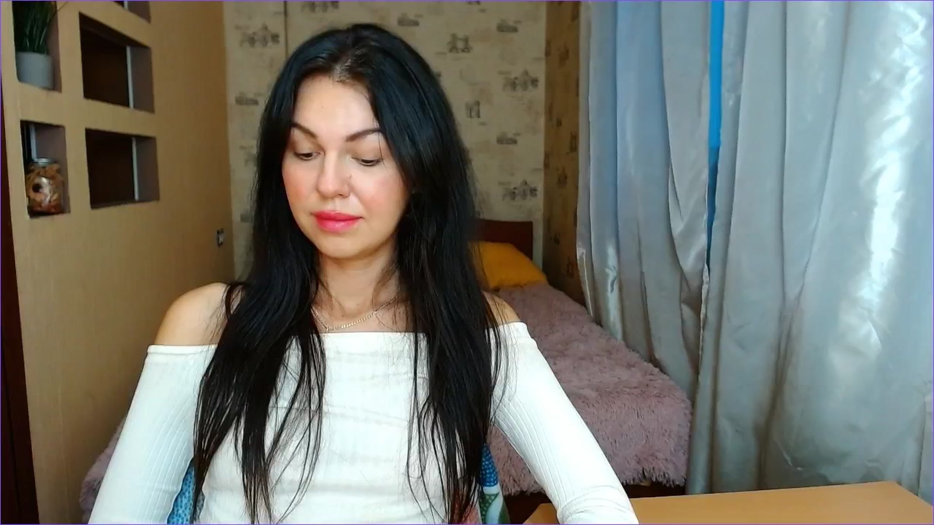 Gallery image thumbnail from Bey_bee's myfreecams stream on, 07/18/2024, 12:07 image 3 of 20