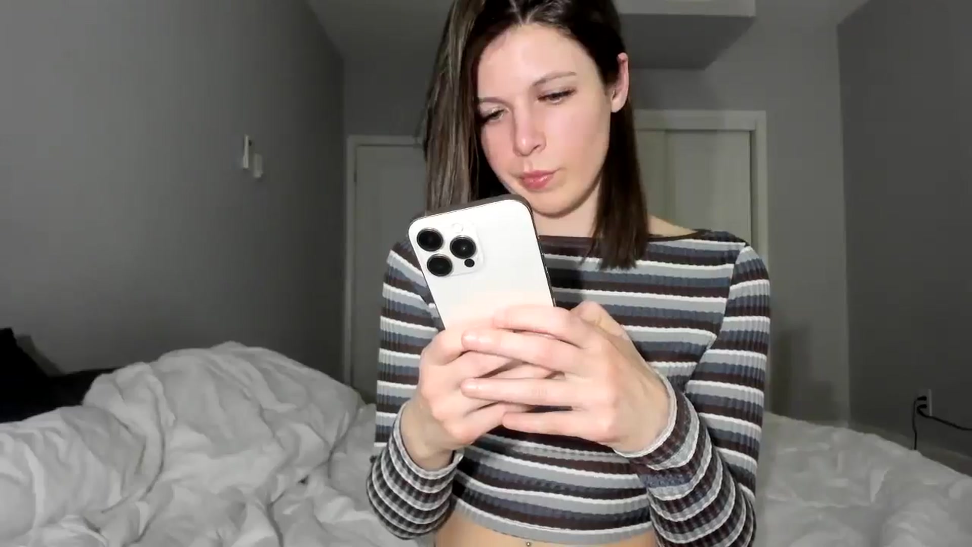 Gallery image thumbnail from Bharbiedoll's myfreecams stream on, 02/24/2026, 04:19 image 5 of 20