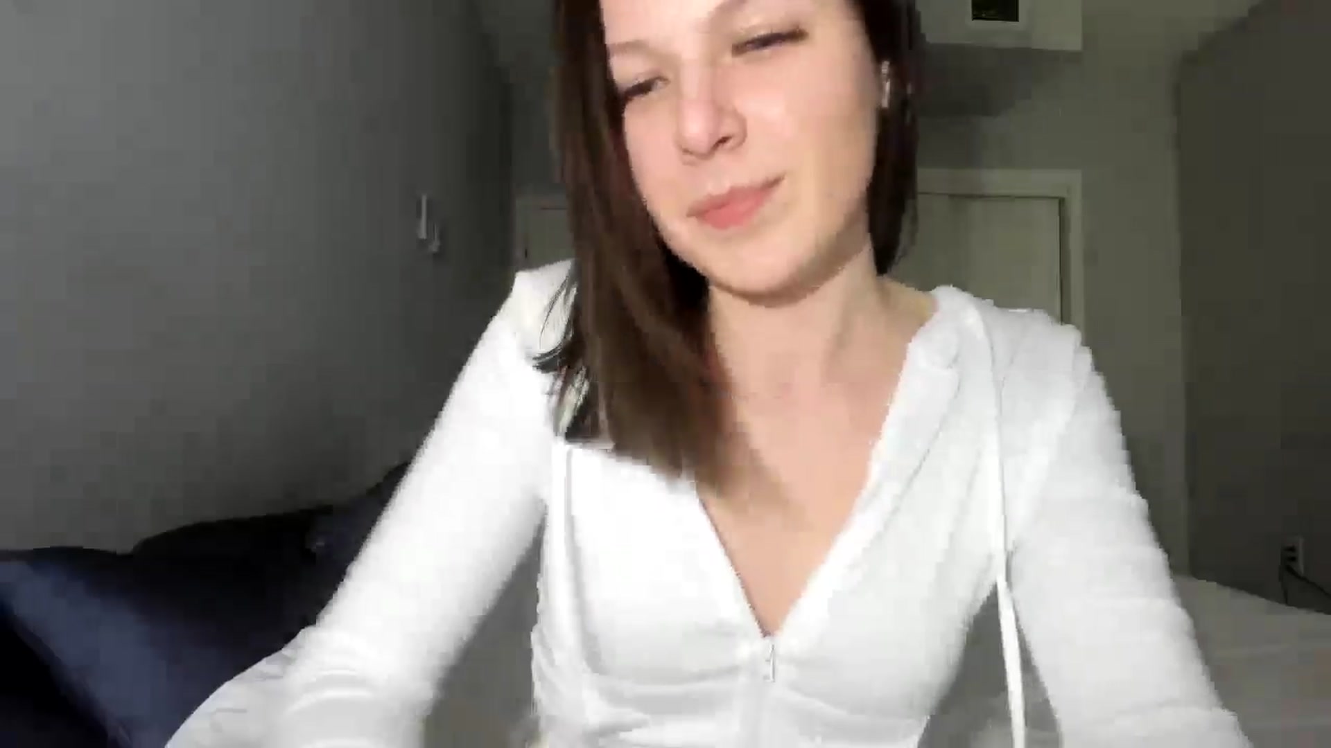 Gallery image thumbnail from Bharbiedoll's myfreecams stream on, 03/08/2026, 04:43 image 15 of 20