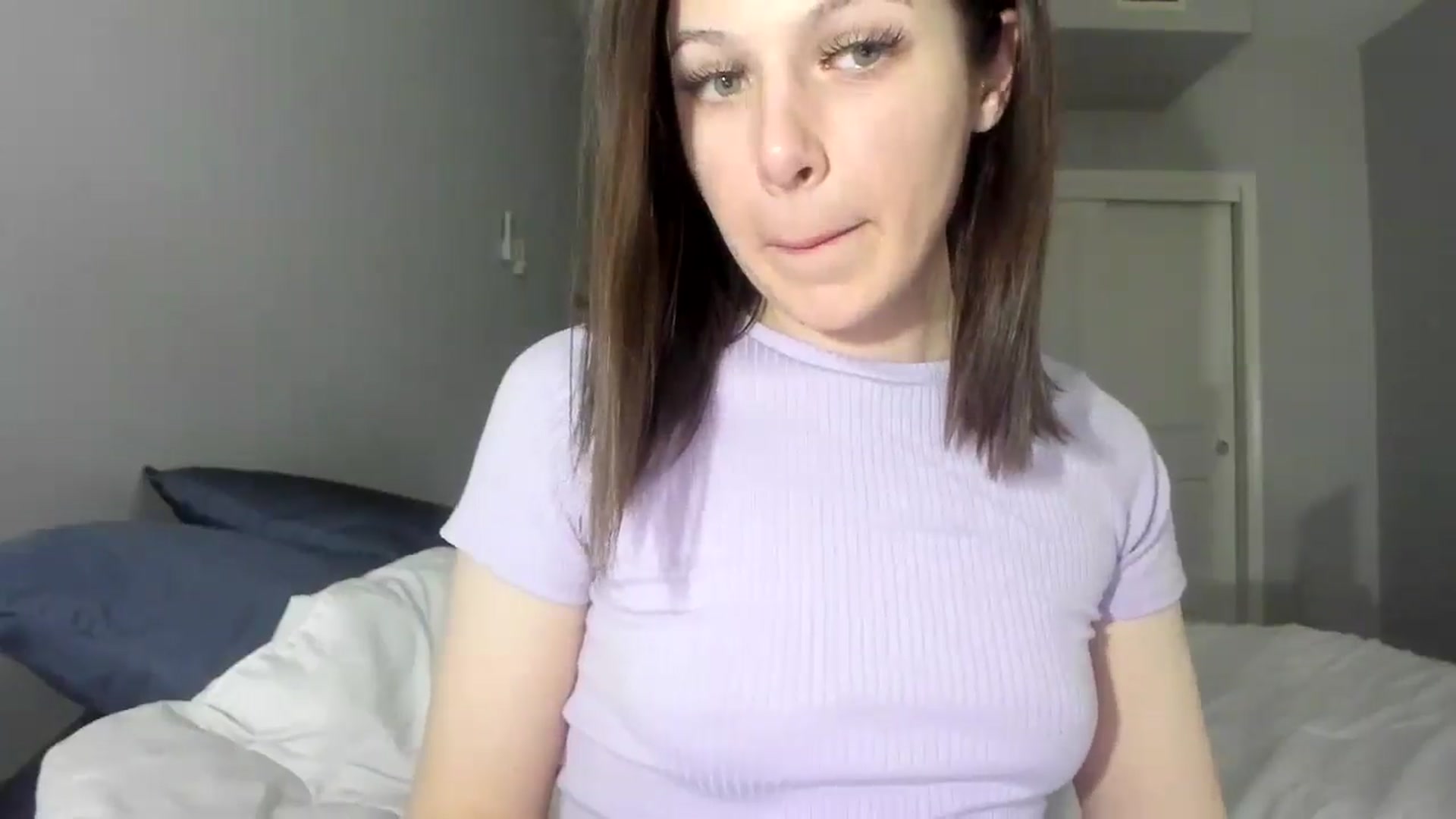 Gallery image thumbnail from Bharbiedoll's myfreecams stream on, 03/20/2026, 24:48 image 5 of 20