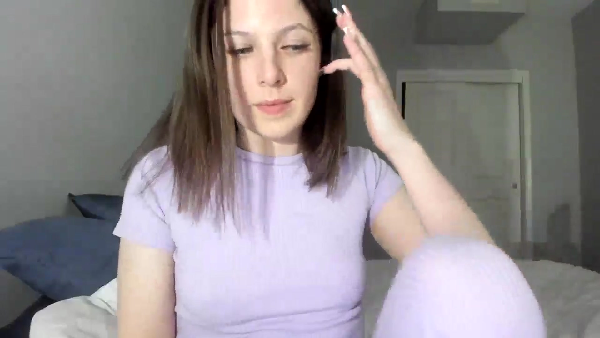 Gallery image thumbnail from Bharbiedoll's myfreecams stream on, 03/20/2026, 24:48 image 4 of 20