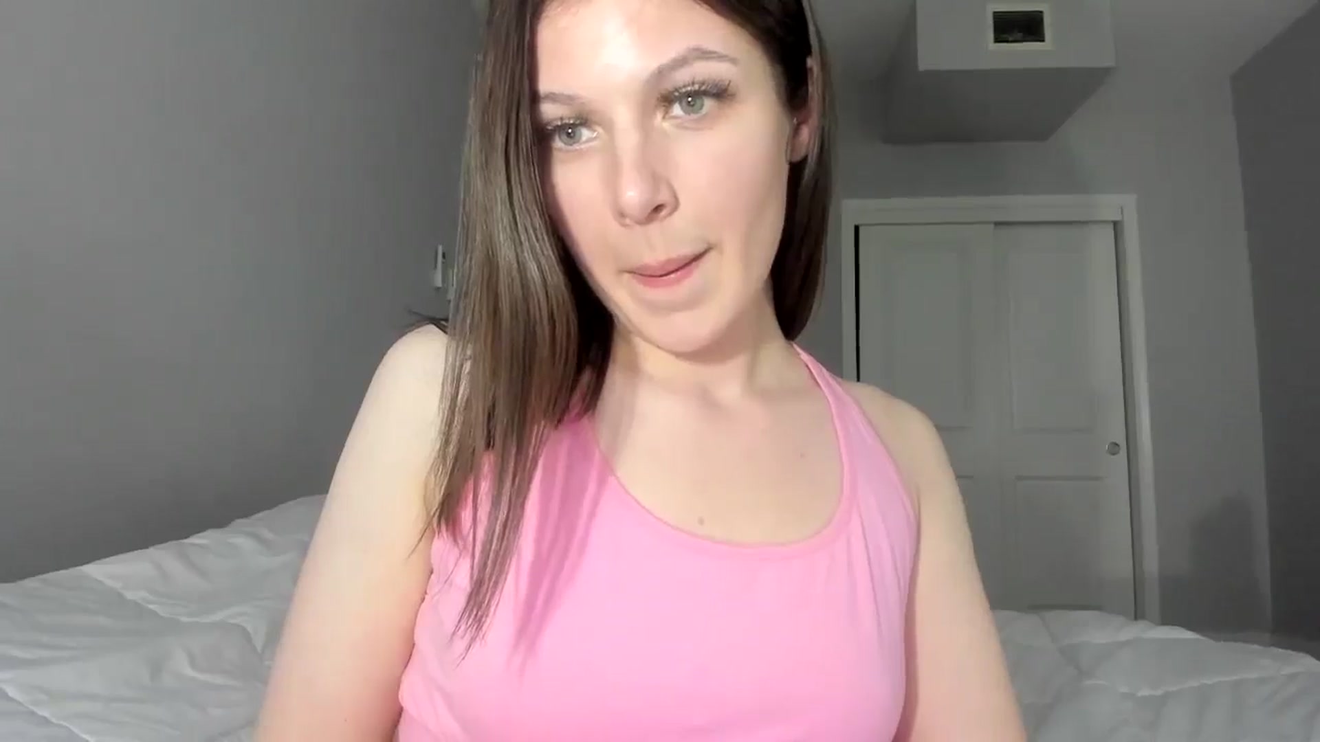 Gallery image thumbnail from Bharbiedoll's myfreecams stream on, 03/24/2026, 22:33 image 8 of 20