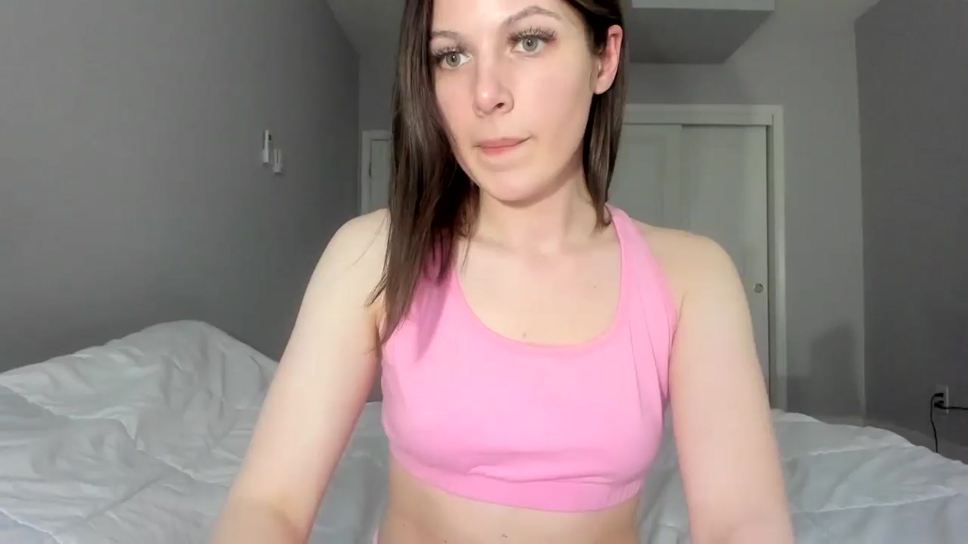 Gallery image thumbnail from Bharbiedoll's myfreecams stream on, 03/24/2026, 22:33 image 1 of 20